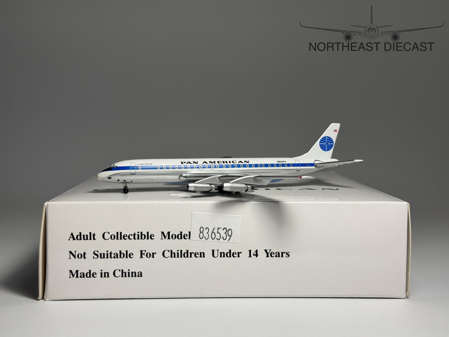 Pan American Douglas DC-8-30 1:400 Aeroclassics N800PA (ACN800PA)