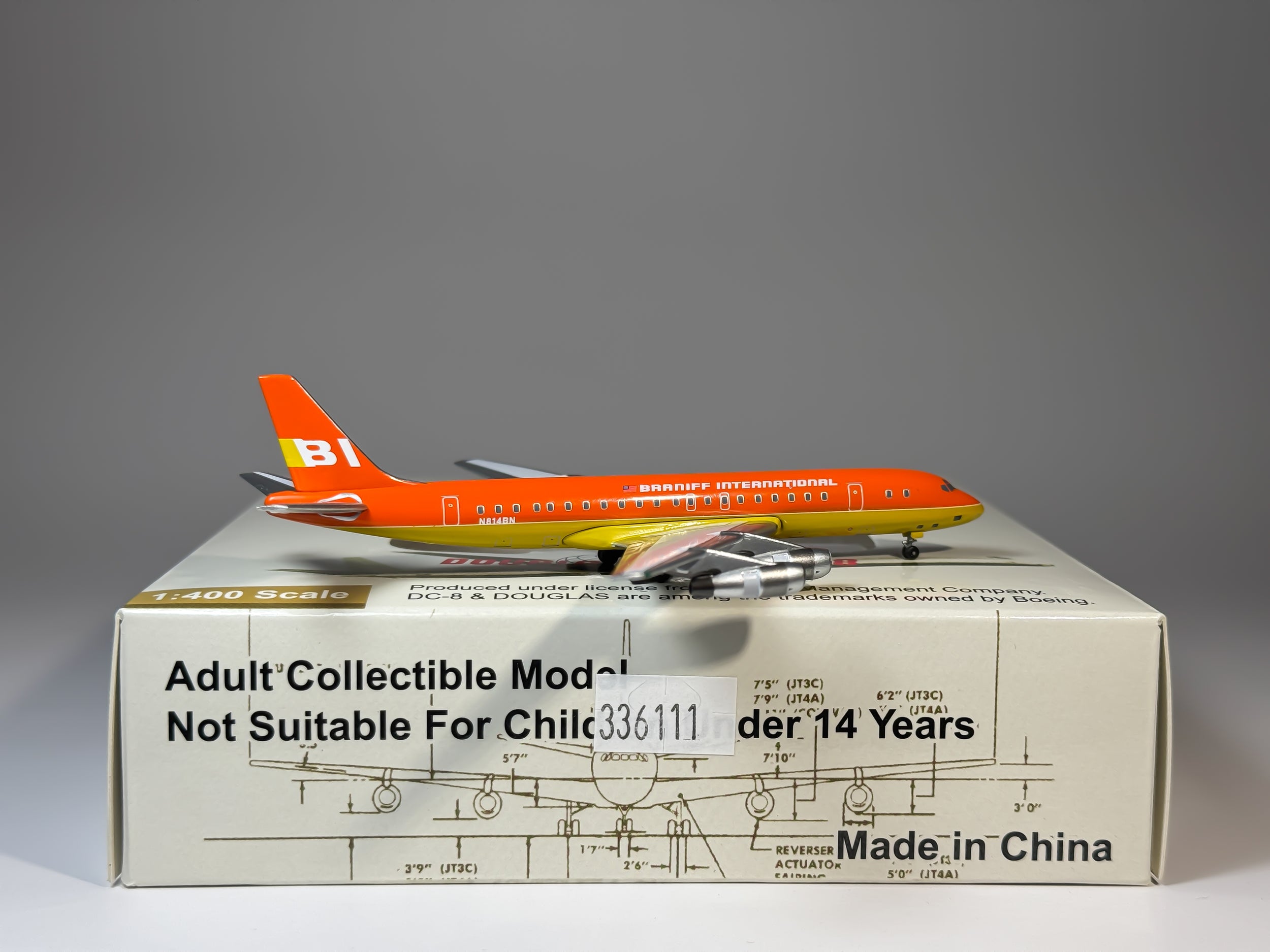 Braniff International Douglas DC-8-50 1:400 Aeroclassics N814BN (ACN814BN)