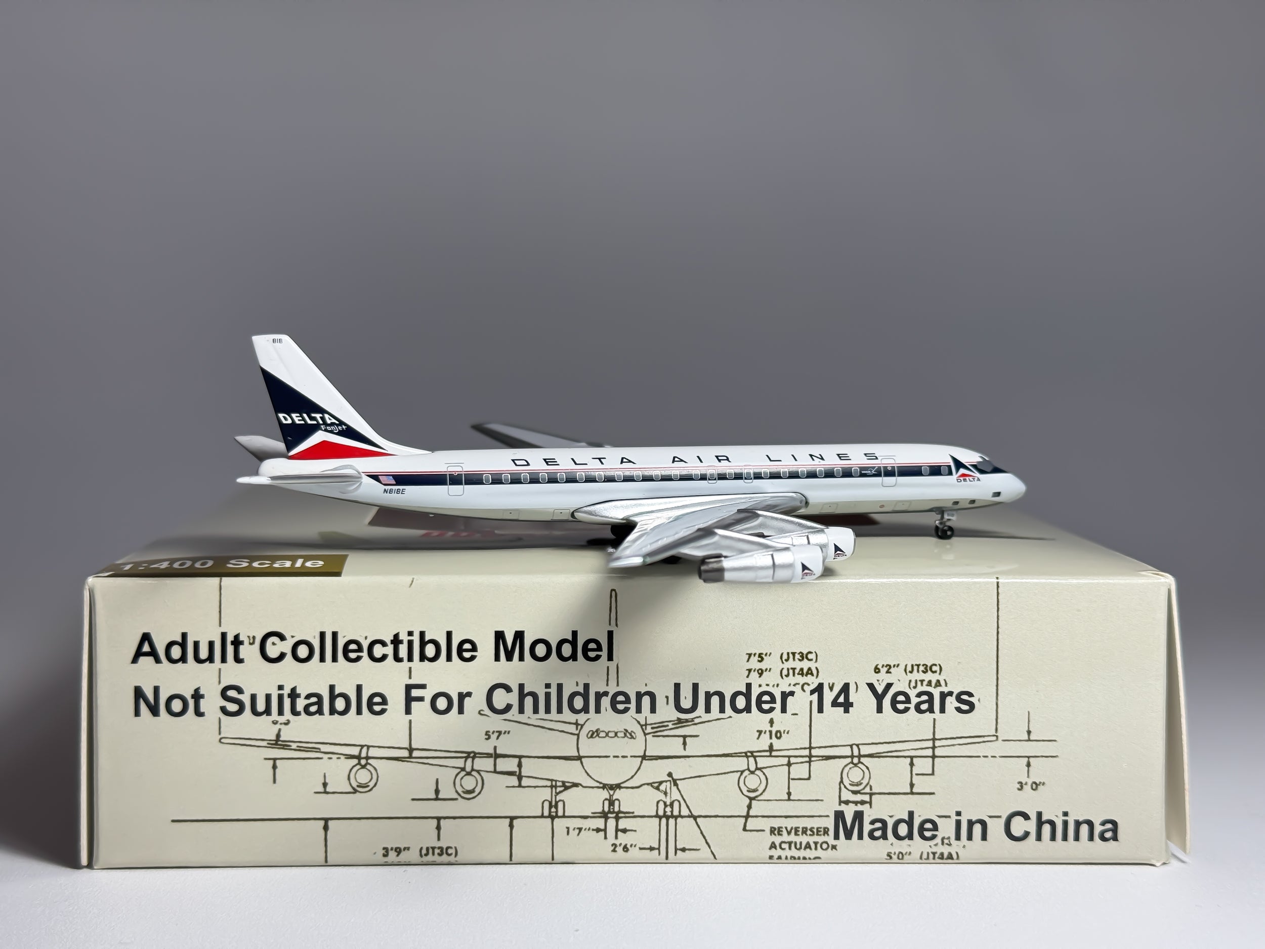 Delta Air Lines Douglas DC-8-63 1:400 Aeroclassics N818E (ACN818E)