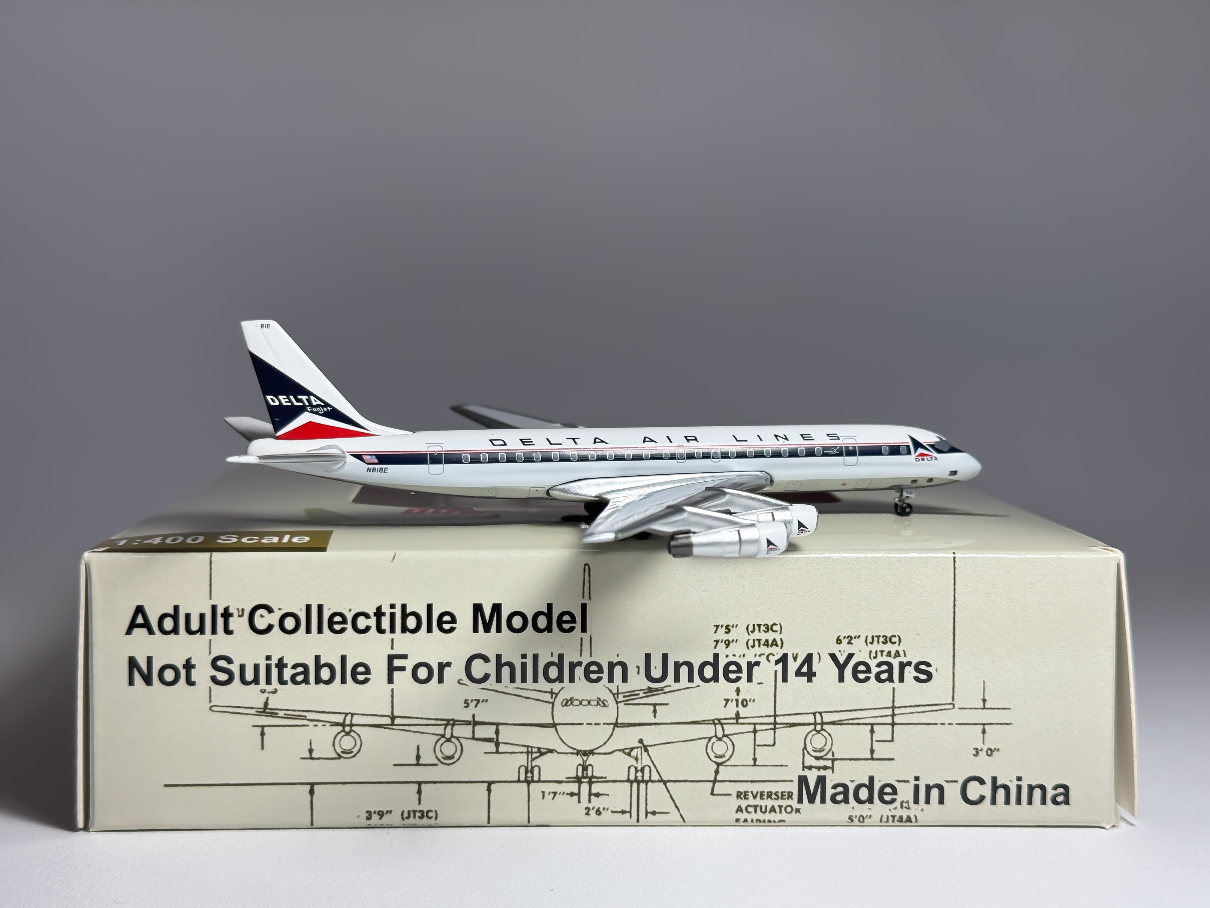 Delta Air Lines Douglas DC-8-50 1:400 Aeroclassics N818E (ACN818E)