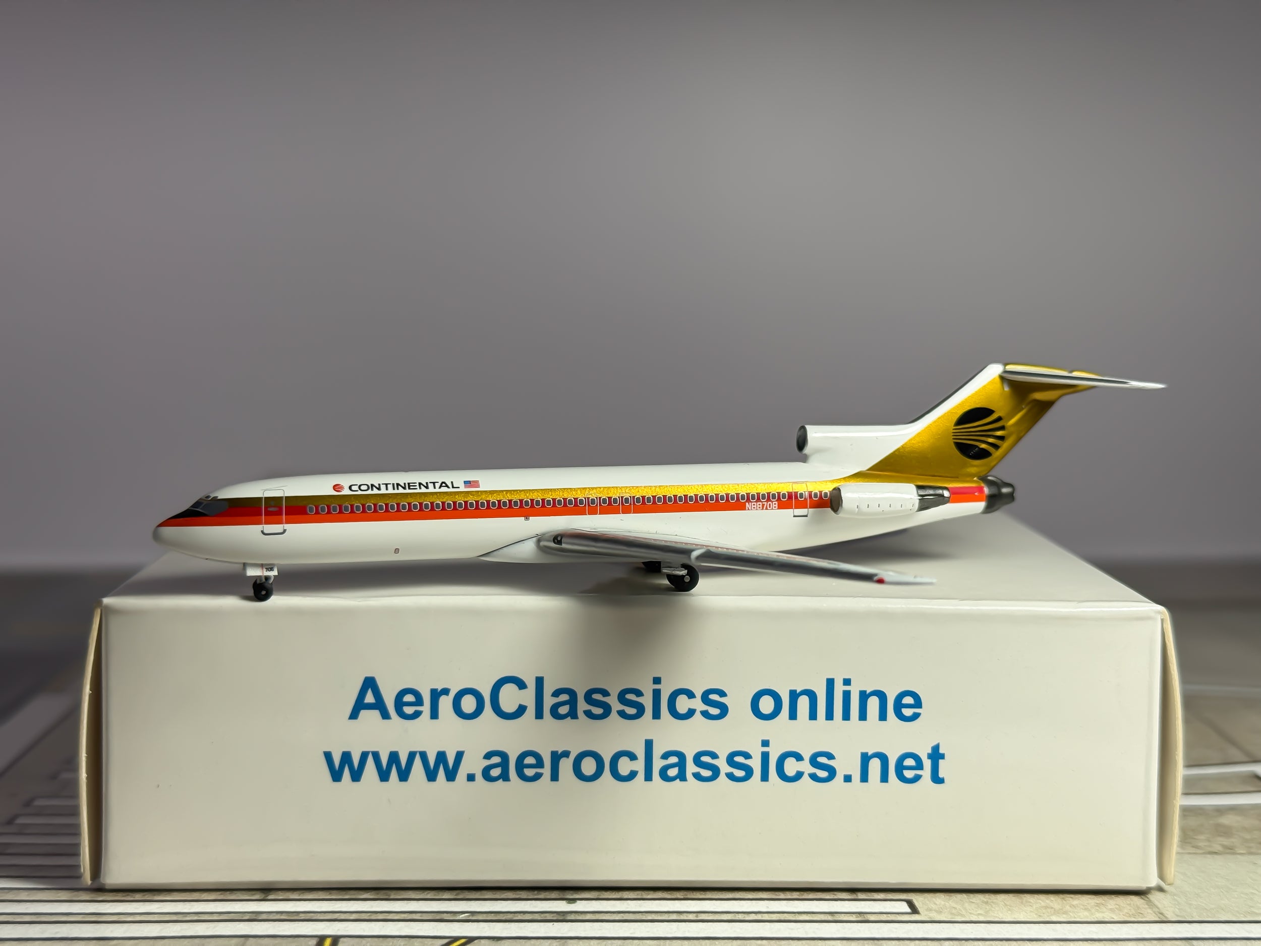 Continental Airlines Boeing 727-200 1:400 Aeroclassics N88708 (ACN88708)