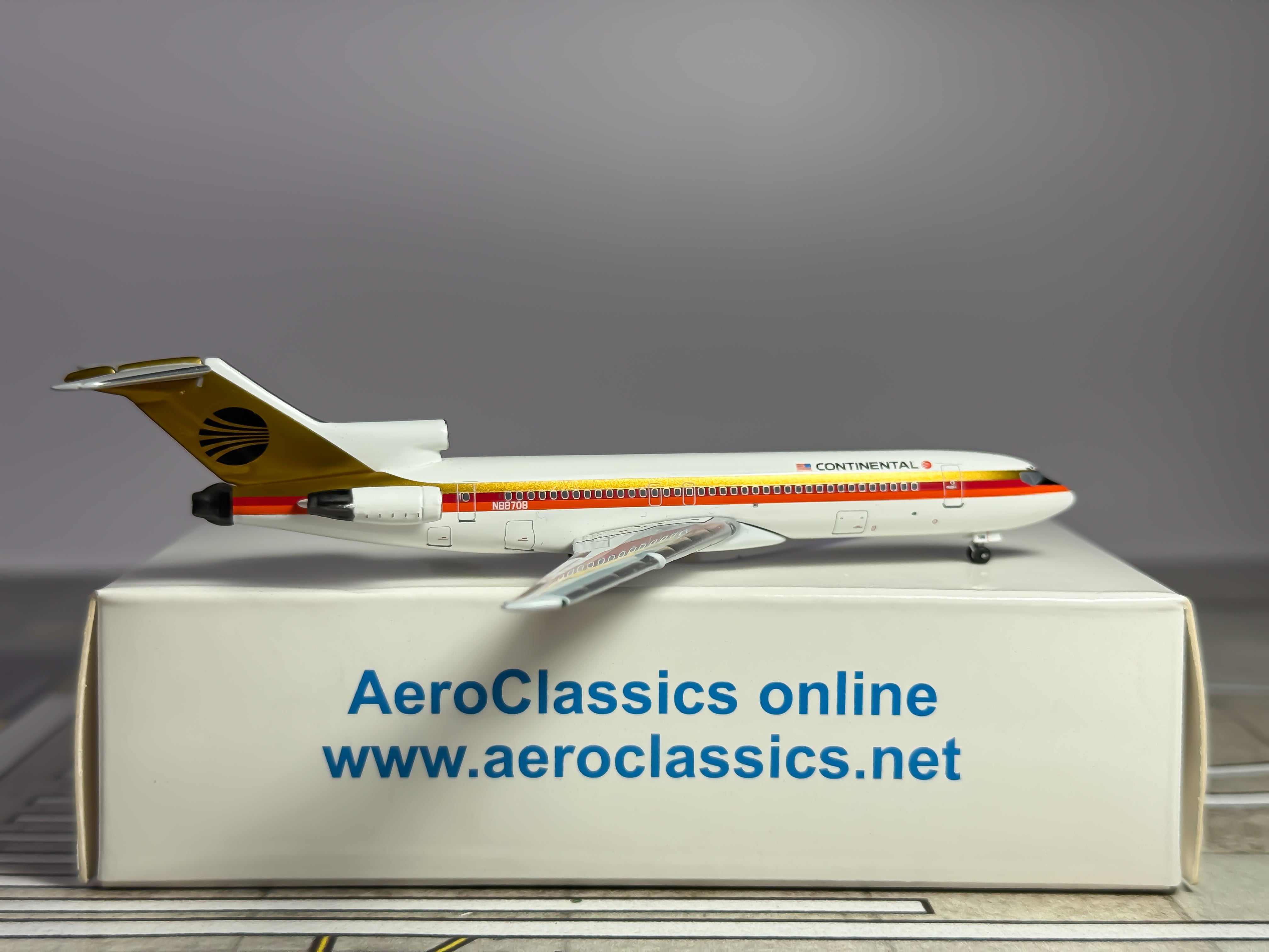 Continental Airlines Boeing 727-200 1:400 Aeroclassics N88708 (ACN88708)