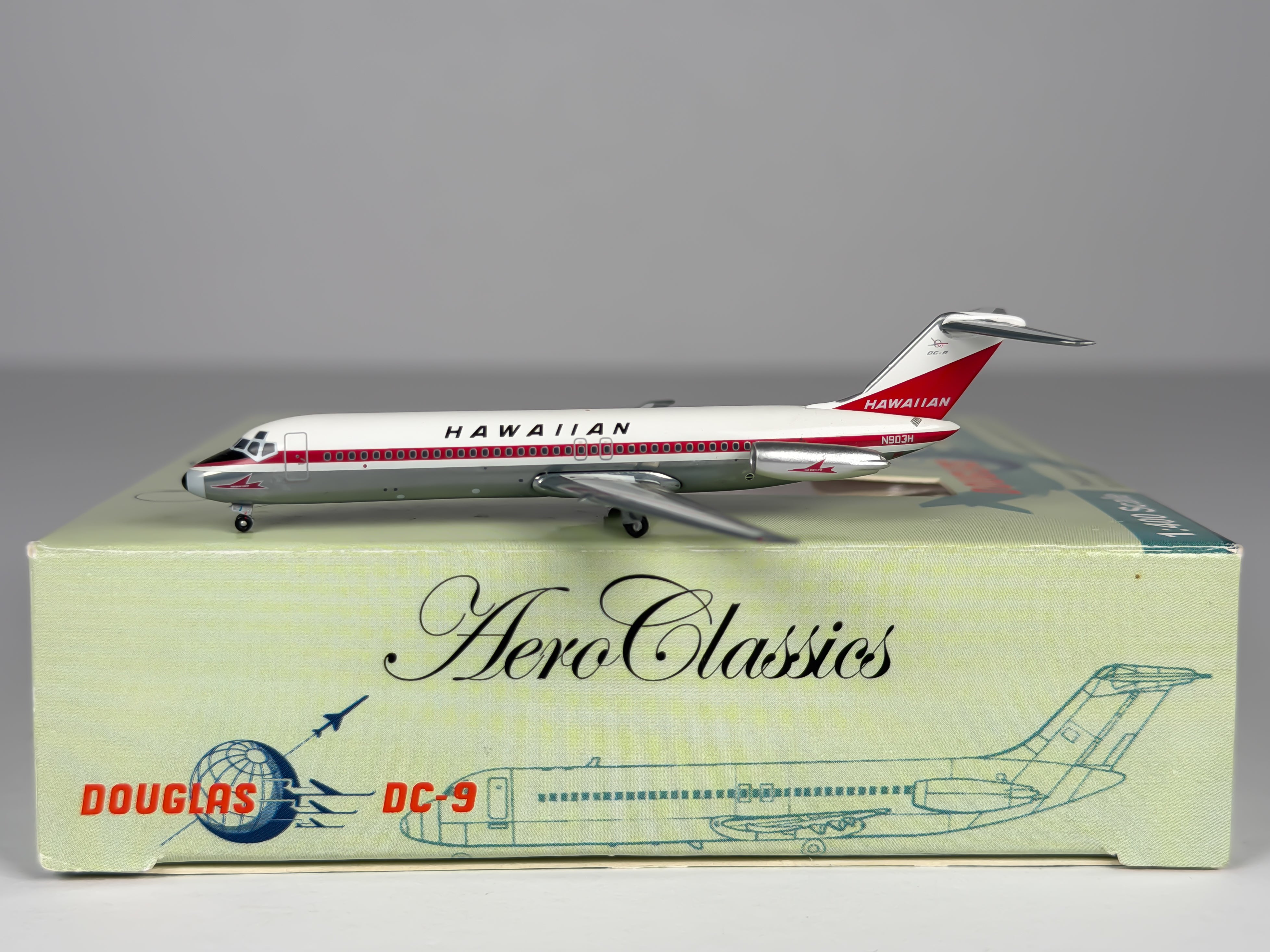 Hawaiian Airlines Douglas DC-9-30 1:400 Aeroclassics N903H (ACN903H)