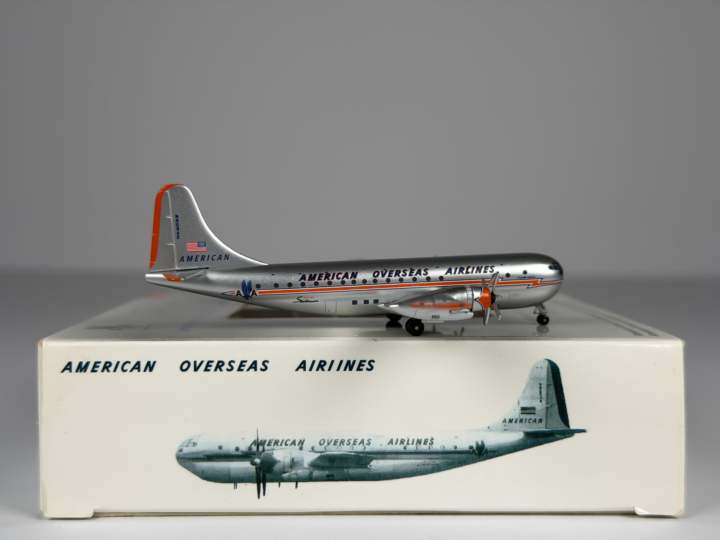 American Airlines Boeing 377 Stratocruiser 1:400 Aeroclassics N90942 (ACN90942)