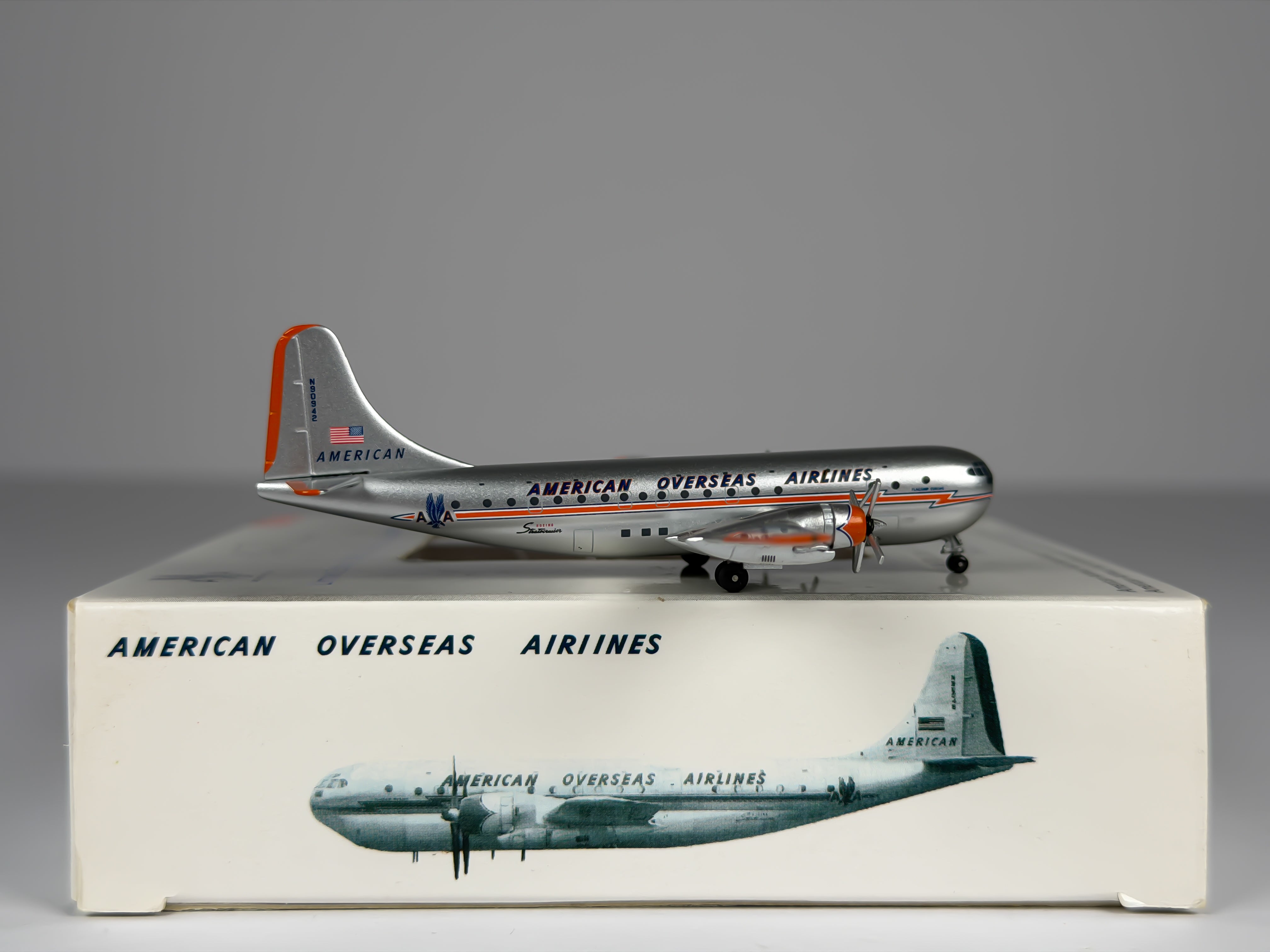 American Airlines Boeing 377 Stratocruiser 1:400 Aeroclassics N90942 (ACN90942)