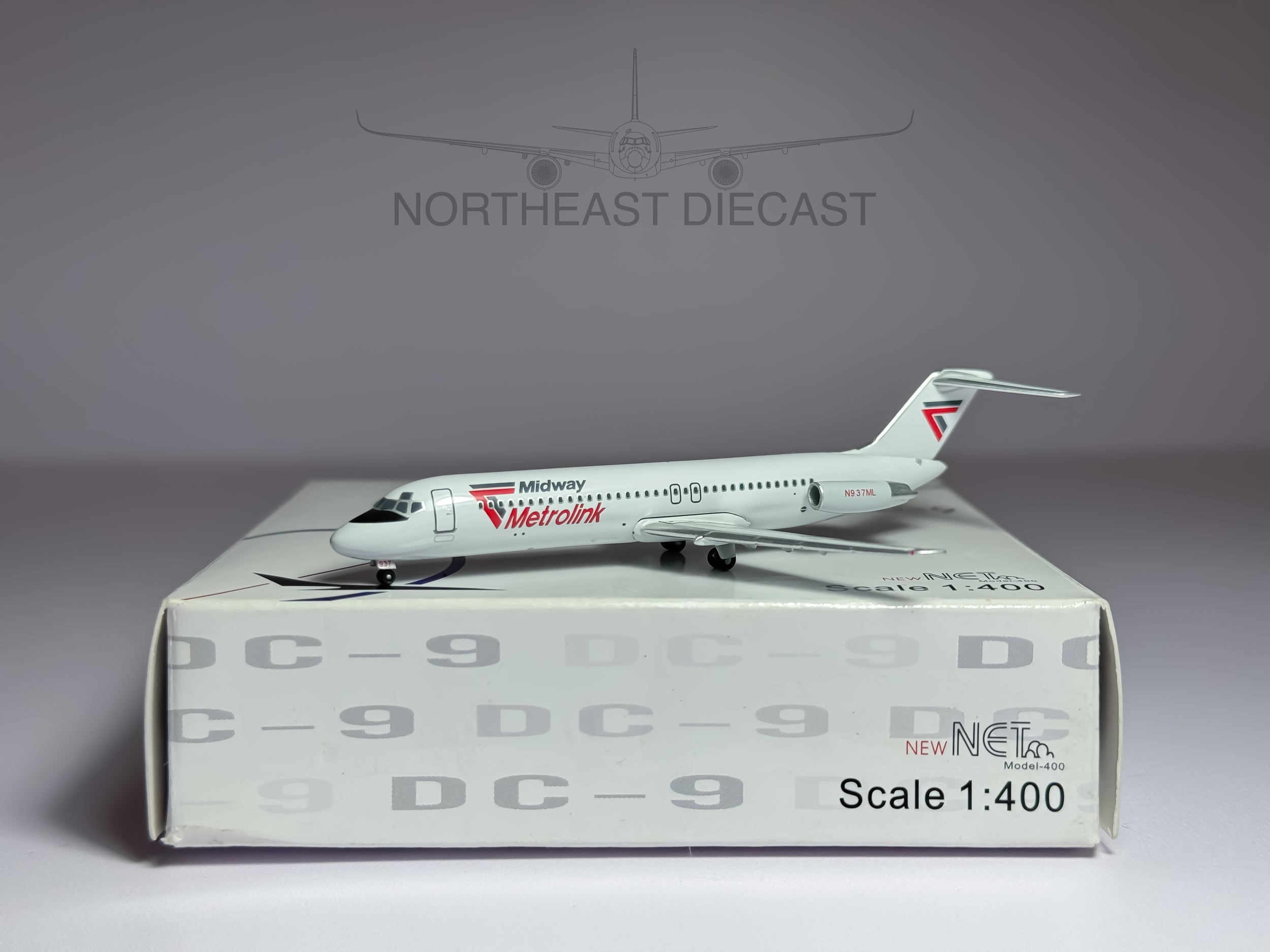 Midway Metrolink Douglas DC-9-30 1:400 Net Models N937ML (ACN937MLB)