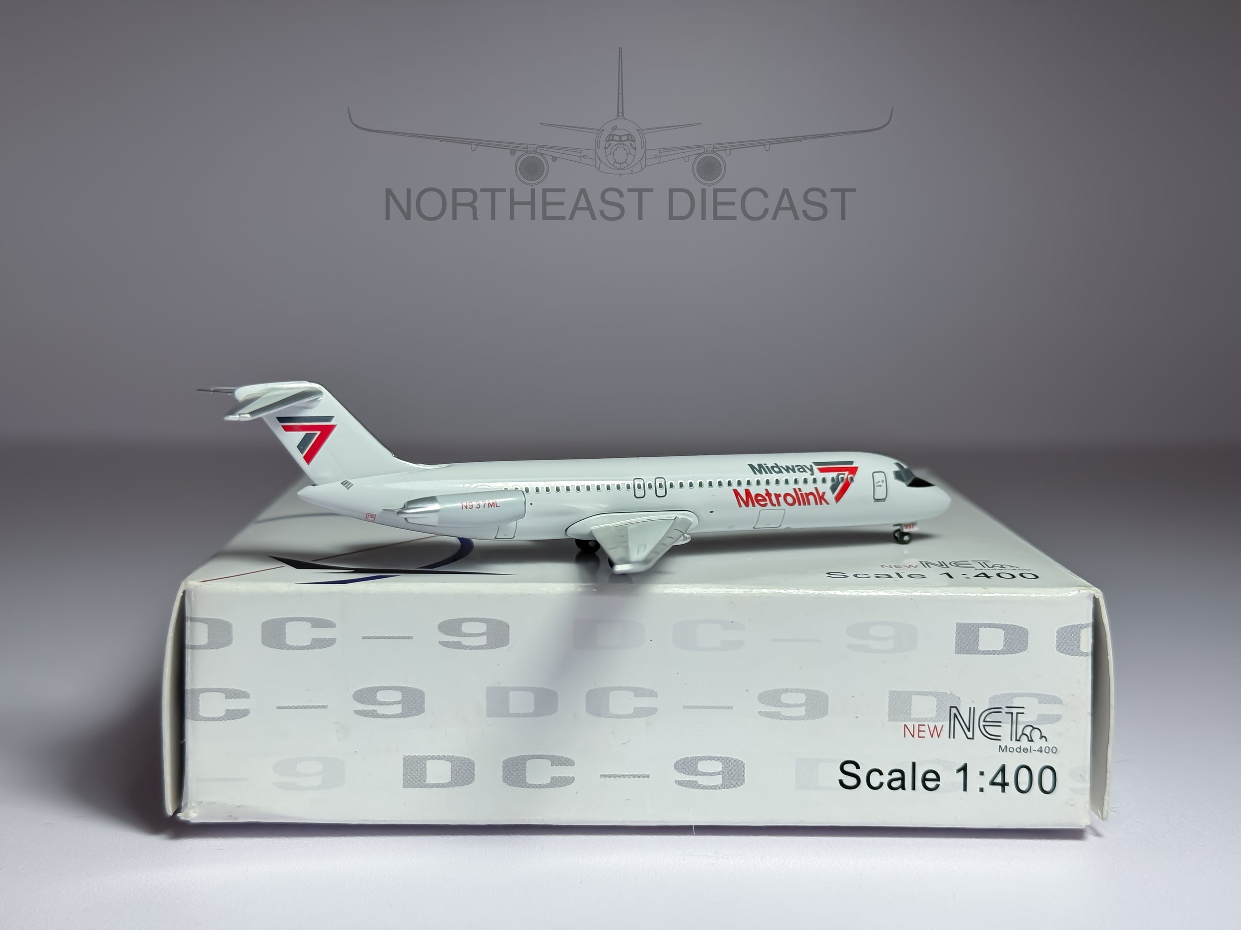 Midway Metrolink Douglas DC-9-30 1:400 Net Models N937ML (ACN937MLB)
