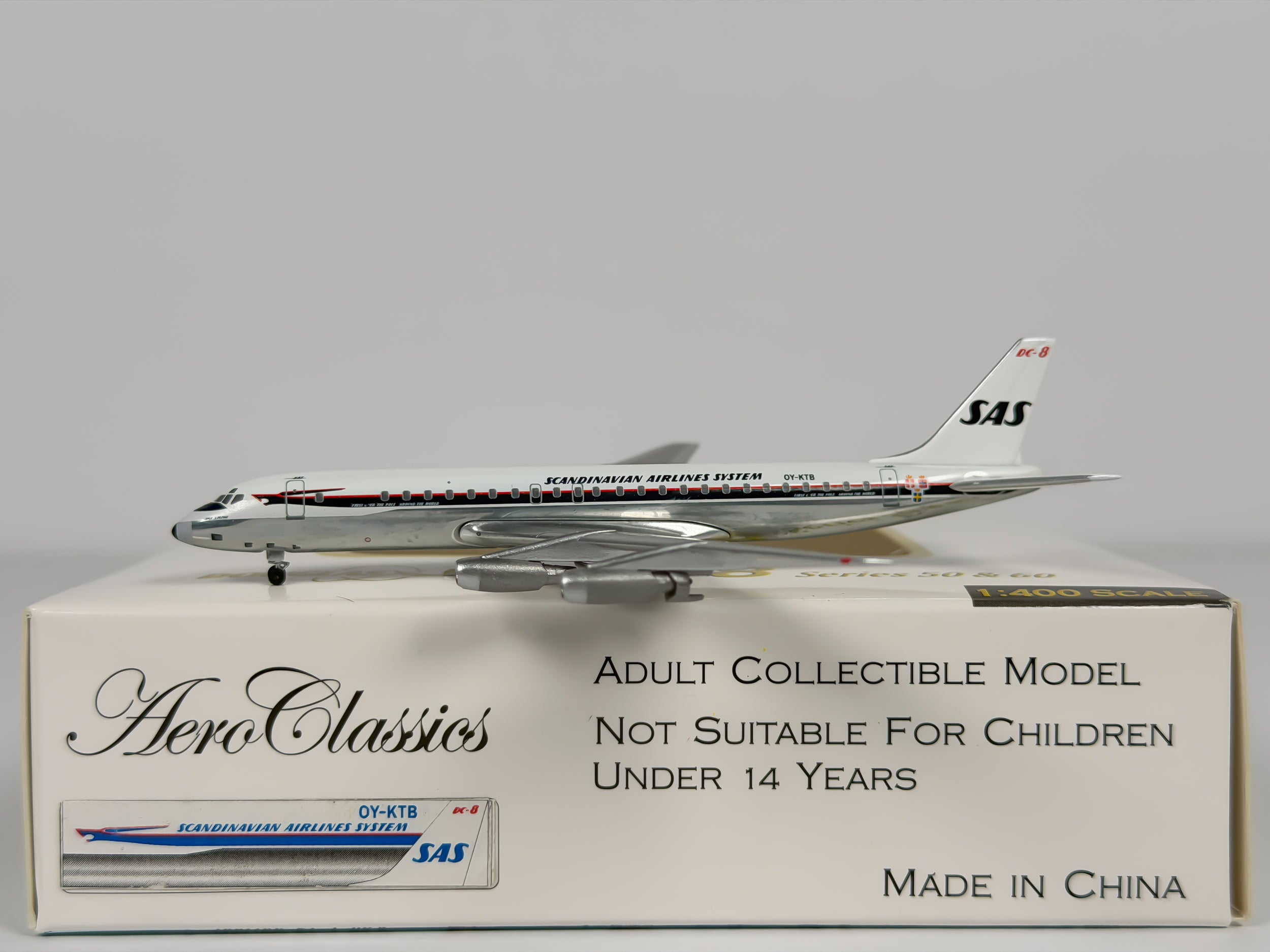 Scandinavian Airlines (SAS) Douglas DC-8-50 1:400 Aeroclassics OY-KTB (ACOYKTB)