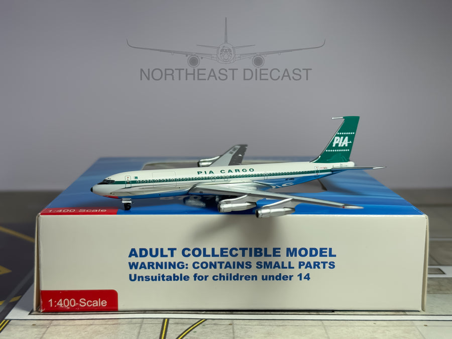Pakistan International Cargo (PIA) Boeing 707-300 1:400 Aeroclassics AP-AWD (ACPIA100107B)