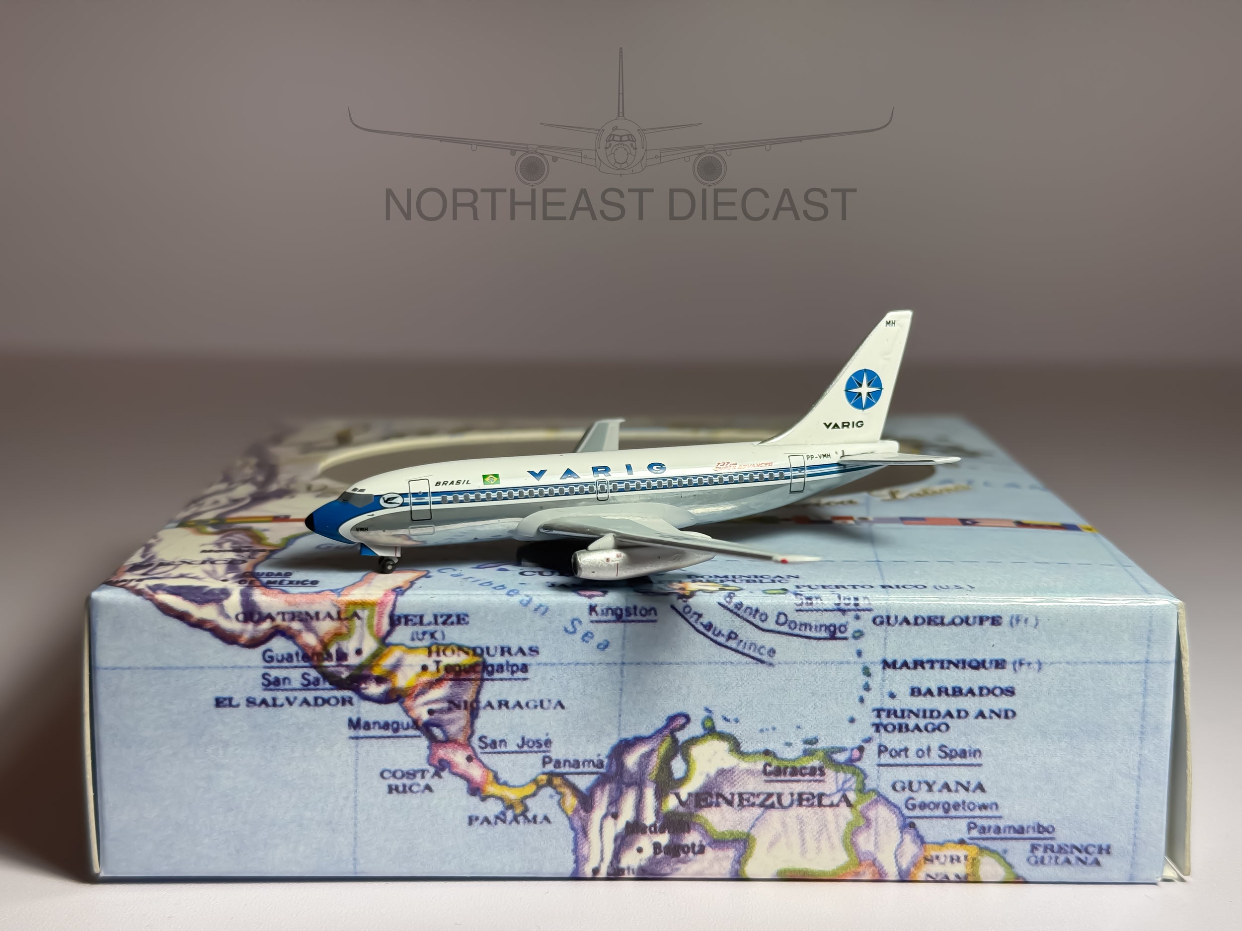 VARIG Boeing 737-200 1:400 Aeroclassics PP-VMH (ACPPVMH)