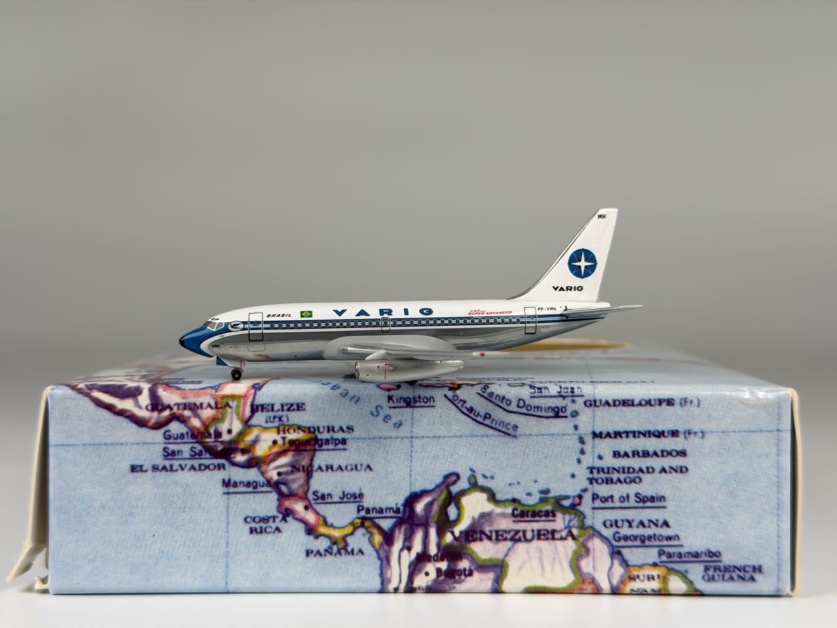 VARIG Boeing 737-200 1:400 Aeroclassics PP-VMH (ACPPVMH)