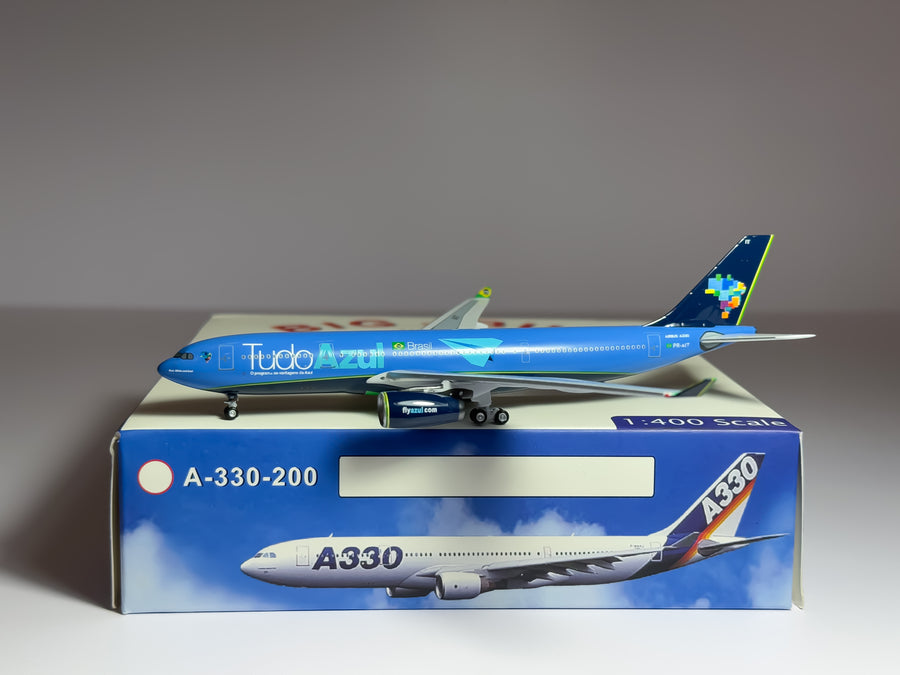 Azul Brazilian Airlines Airbus A330-200 1:400 Aeroclassics PR-AIT (ACPRAIT)
