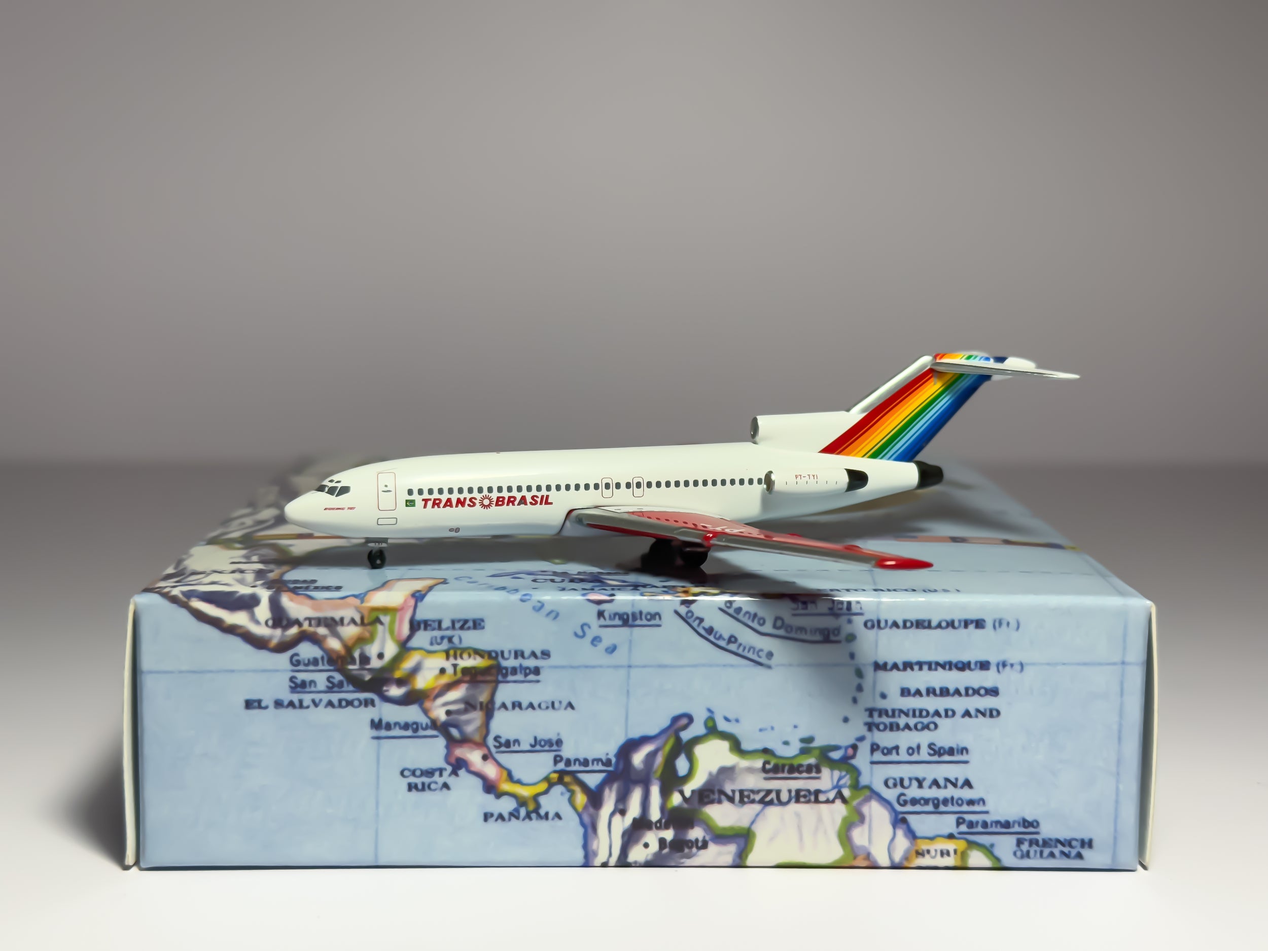 Trans Brasil Boeing 727-100 1:400 Aeroclassics PT-TYI (ACPTTYI)