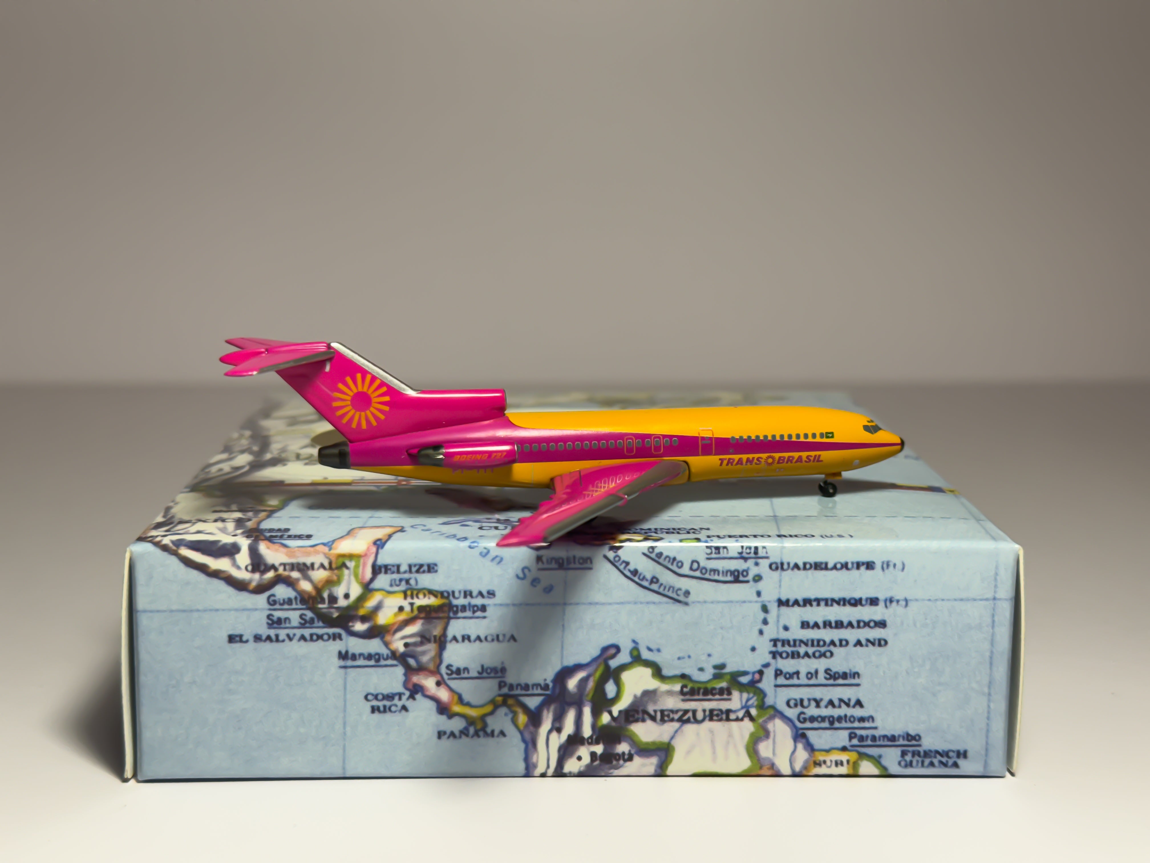 Trans Brasil Boeing 727-100 1:400 Aeroclassics PT-TYT (ACPTTYT)