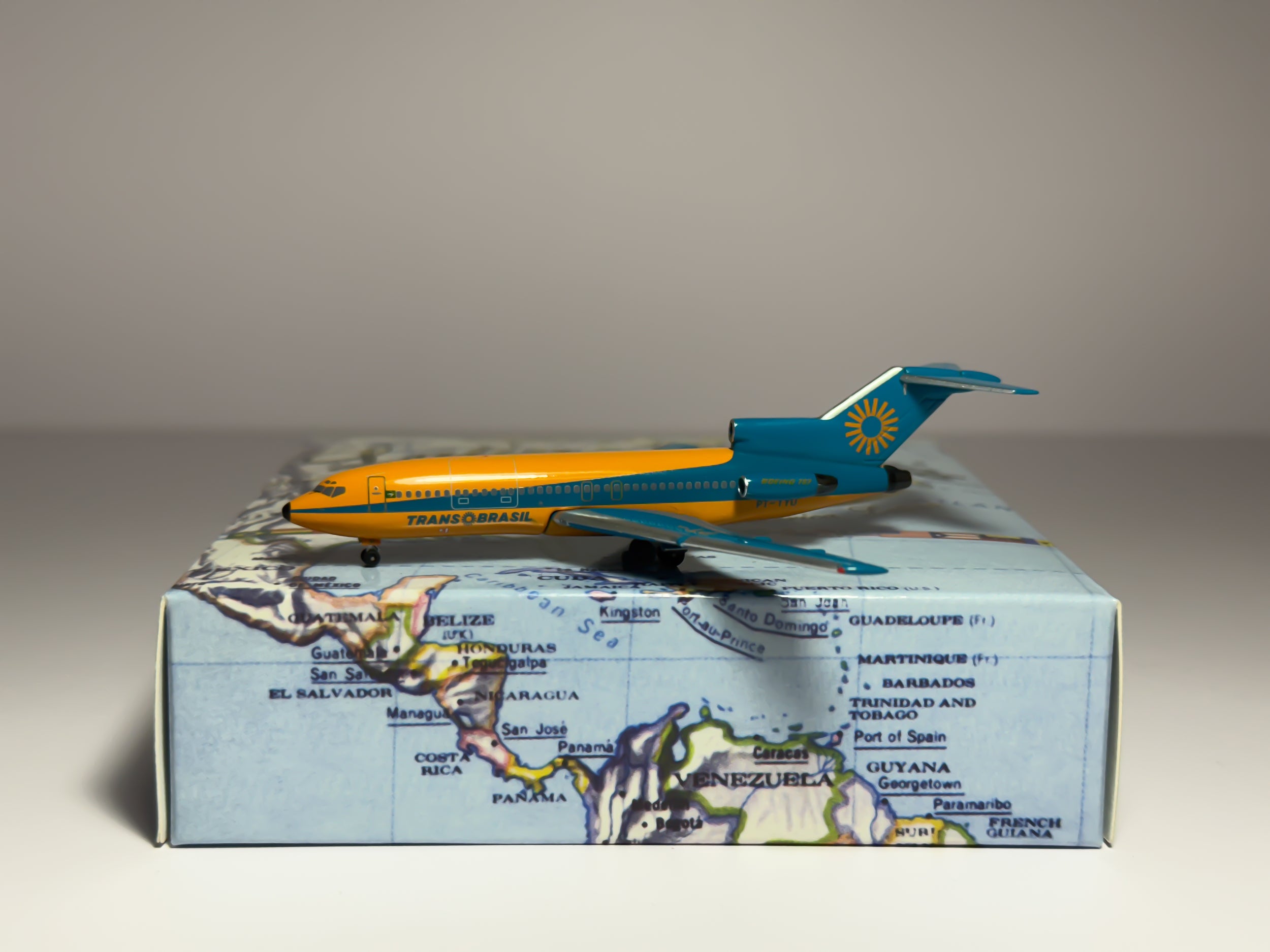 Trans Brasil Boeing 727-100 1:400 Aeroclassics PT-TYU (ACPTTYU)