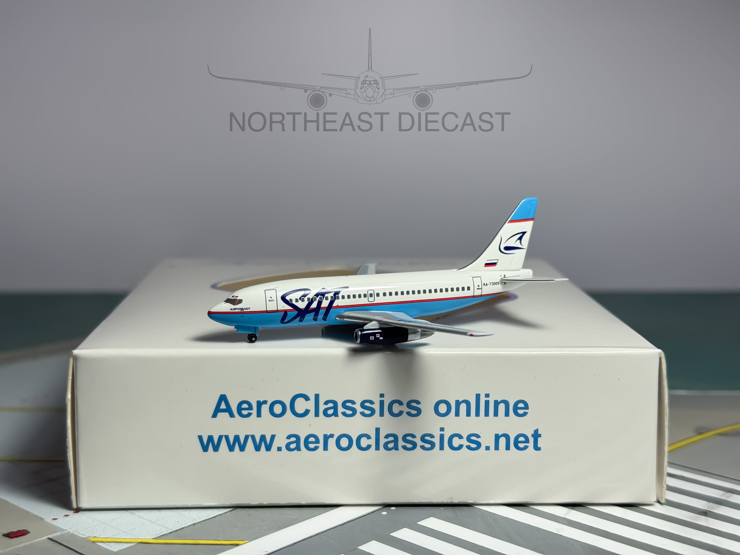 SAT Airlines Boeing 737-200 1:400 Aeroclassics RA-73005 (ACRA73005)