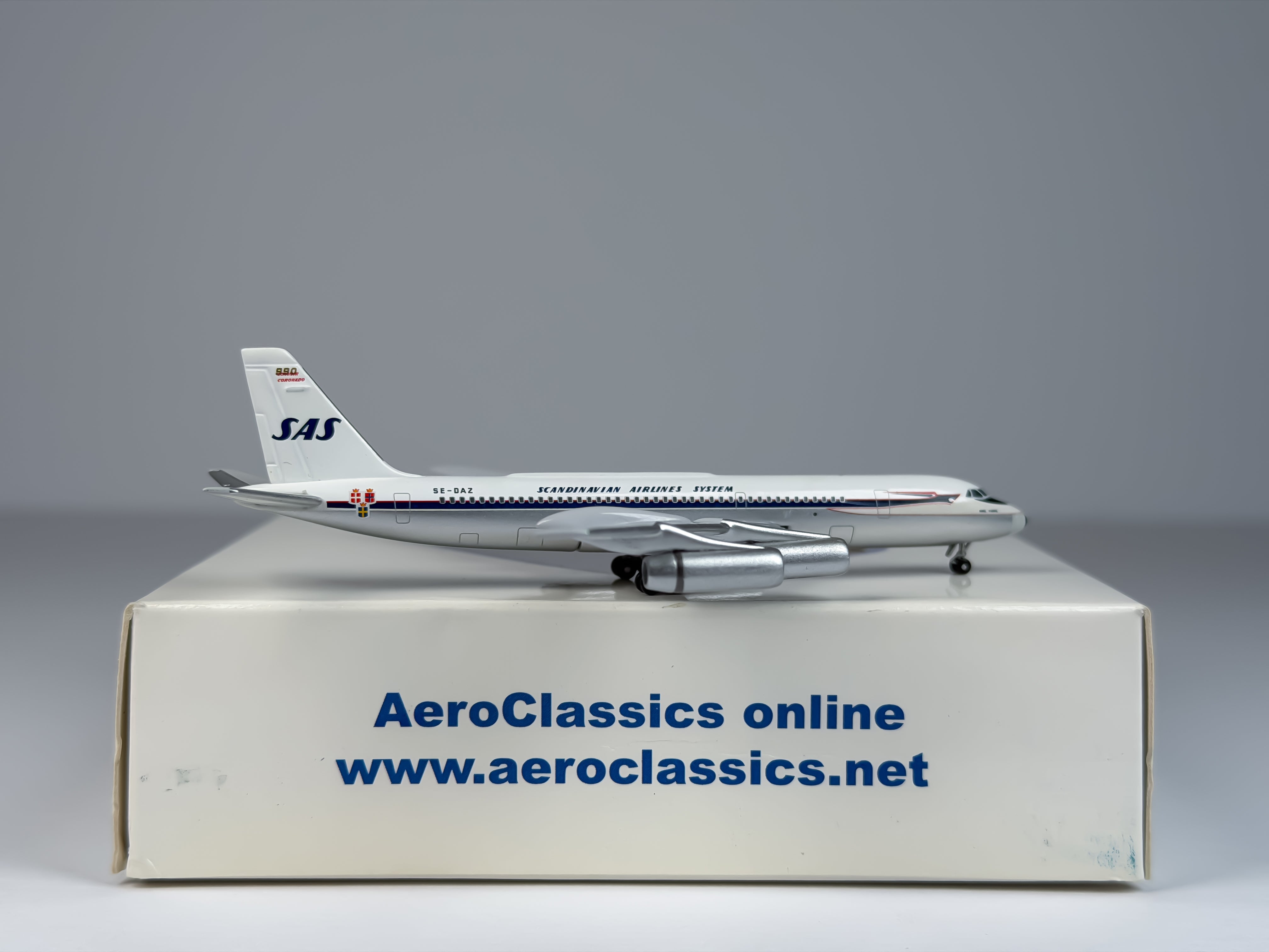 Scandinavian Airlines (SAS) Convair CV-990 1:400 Aeroclassics SE-DAZ (ACSEDAZ)