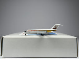 Standard Douglas DC-9-15 1:400 Aeroclassics N490SA (ACSTD065)