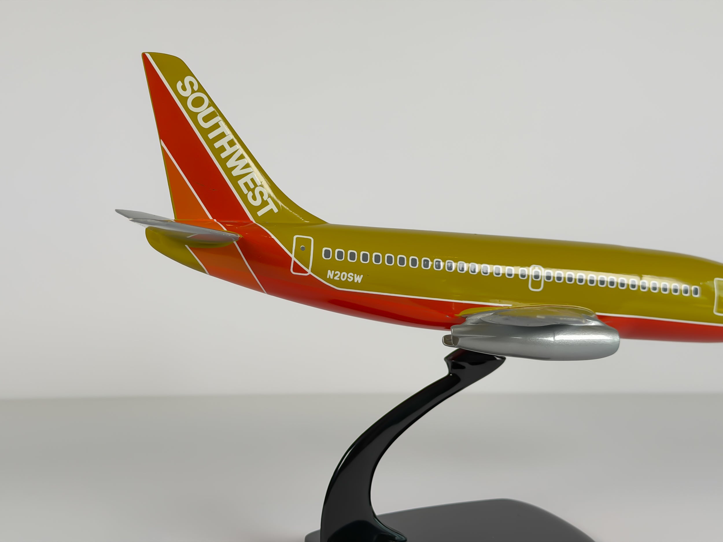 1:100 Southwest Airlines Boeing 737-200 (N20SW) - Mustard Rocket | Air Jet Advance