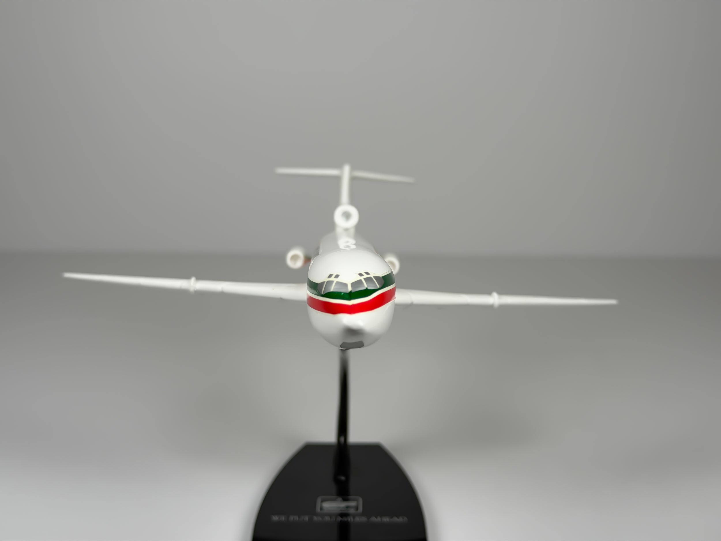 1:150 Emery Worldwide Airlines Boeing 727-100F (N188CL) | Air Jet Advance