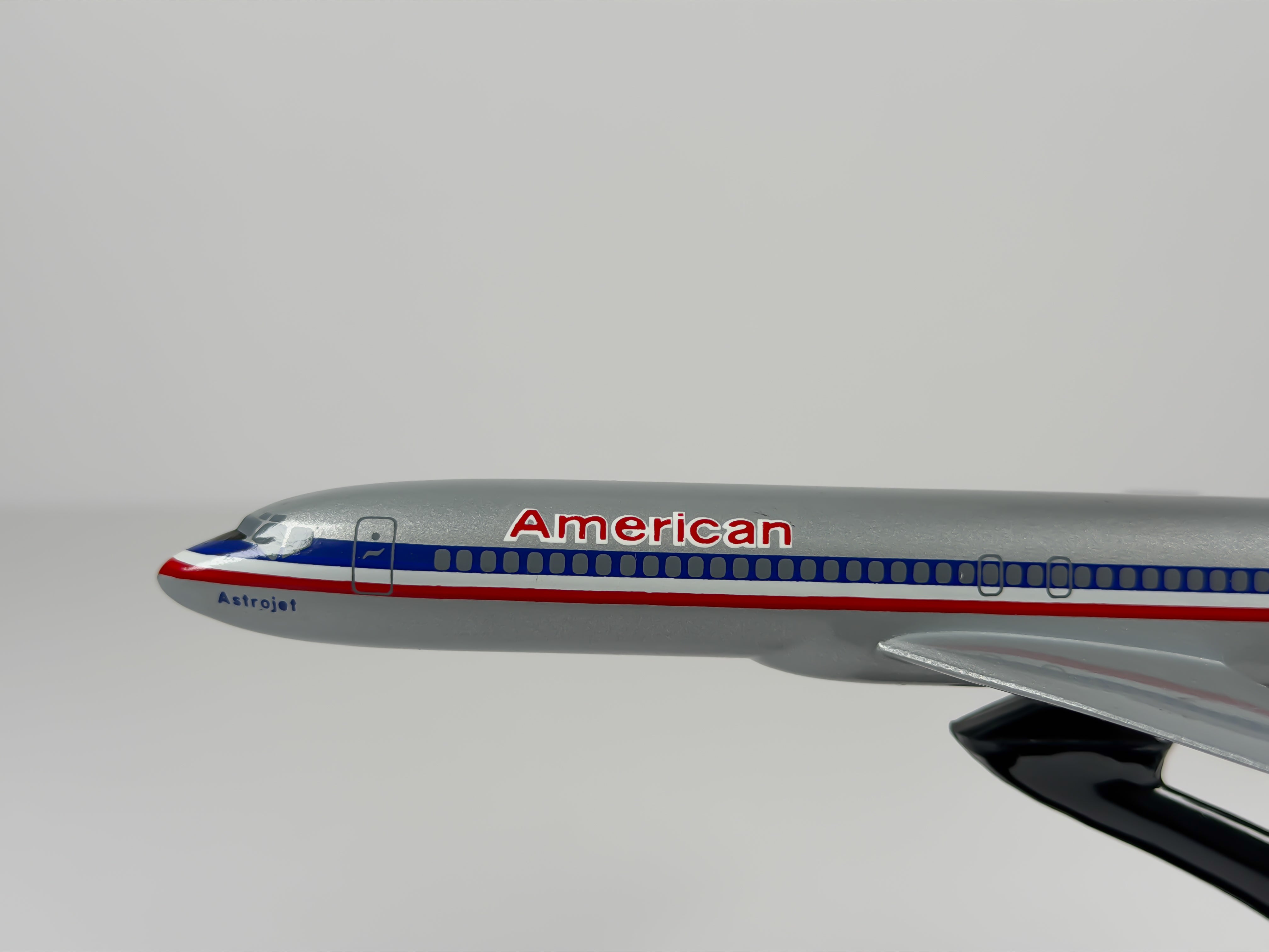 1:200 American Airlines Boeing 727-200 (N1902) - Eagle - Bare Metal | Air Jet Advance