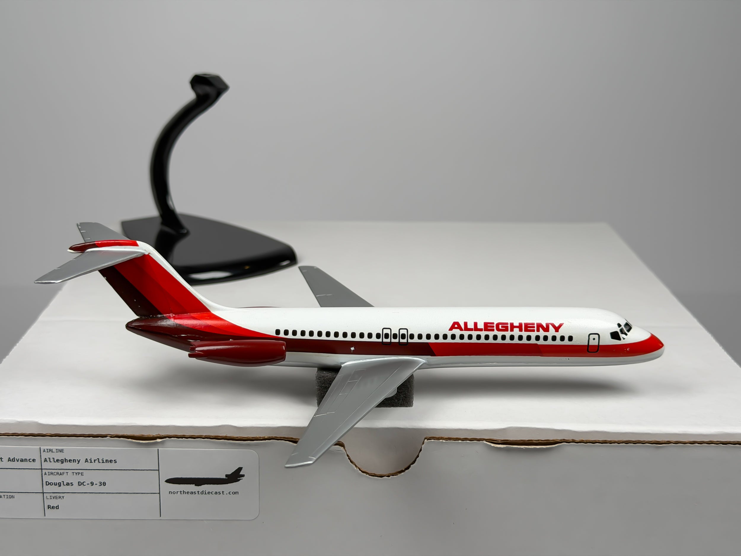1:200 Allegheny Airlines Douglas DC-9-30 - Red | Air Jet Advance