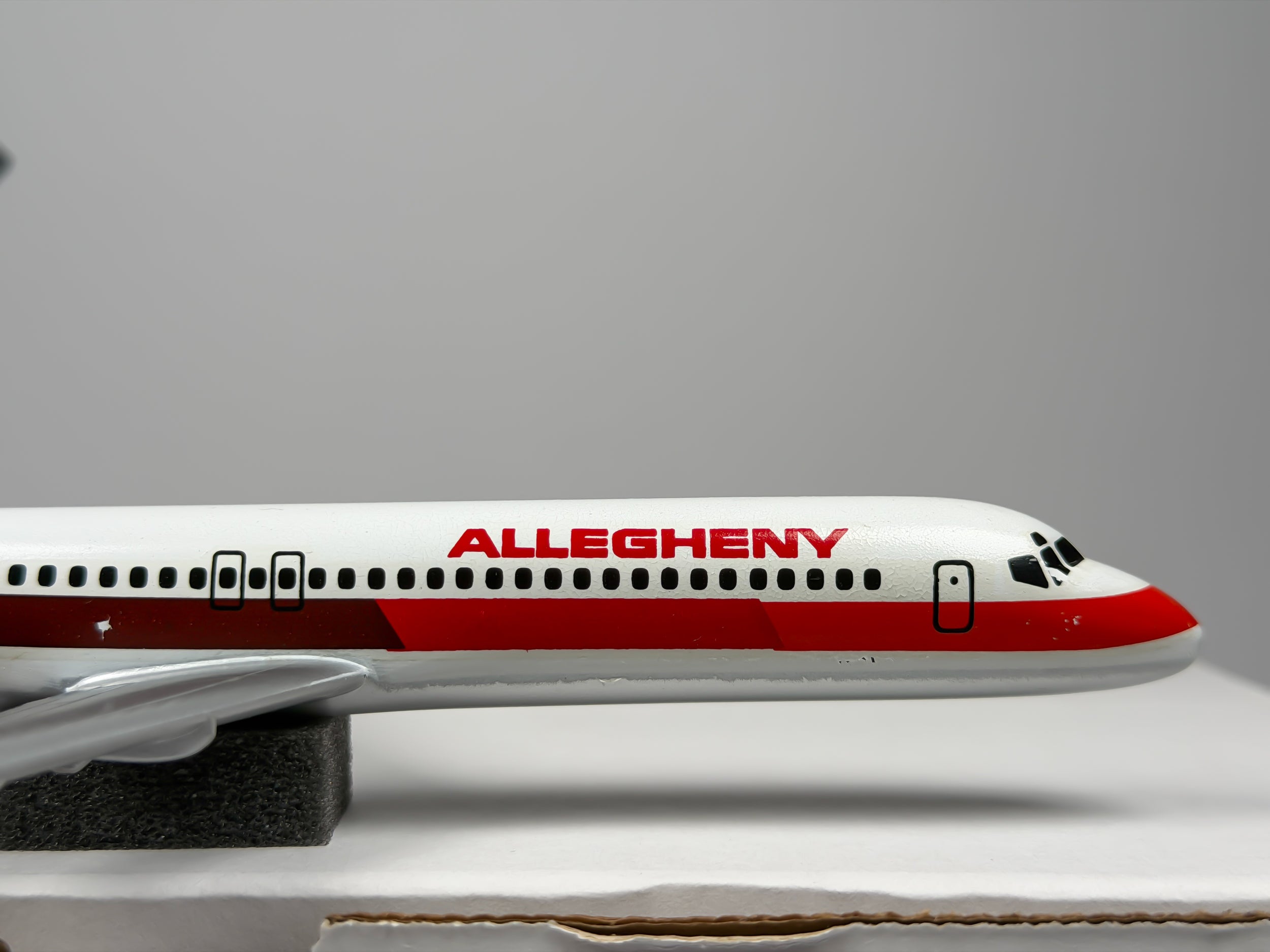 1:200 Allegheny Airlines Douglas DC-9-30 - Red | Air Jet Advance