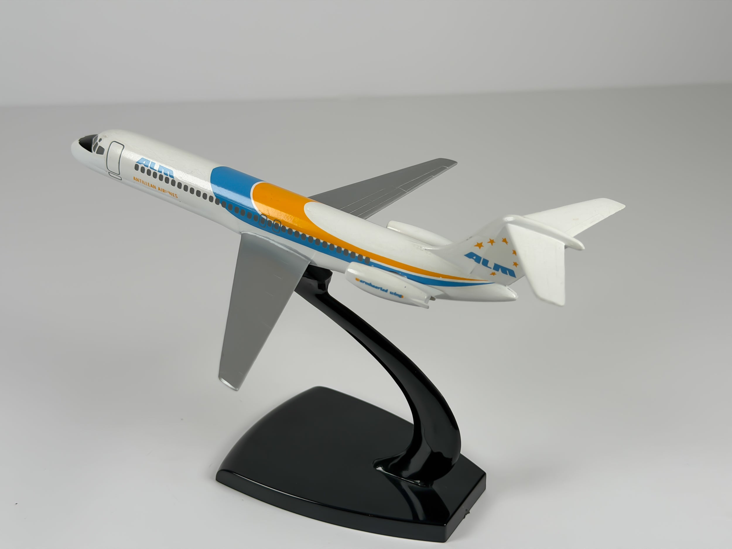 1:200 ALM Douglas DC-9-30 - Orange/Blue | Air Jet Advance