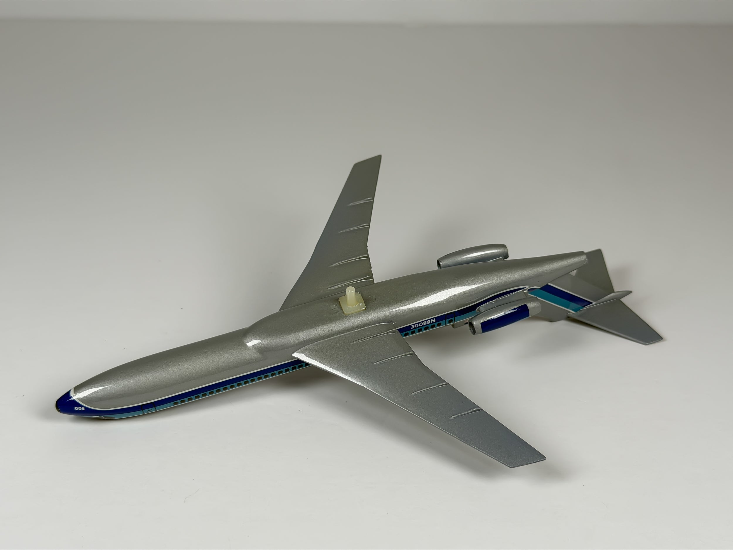 1:200 Eastern Air Lines Boeing 727-200 (N8800E) - Grey Hockey Stick | Air Jet Advance