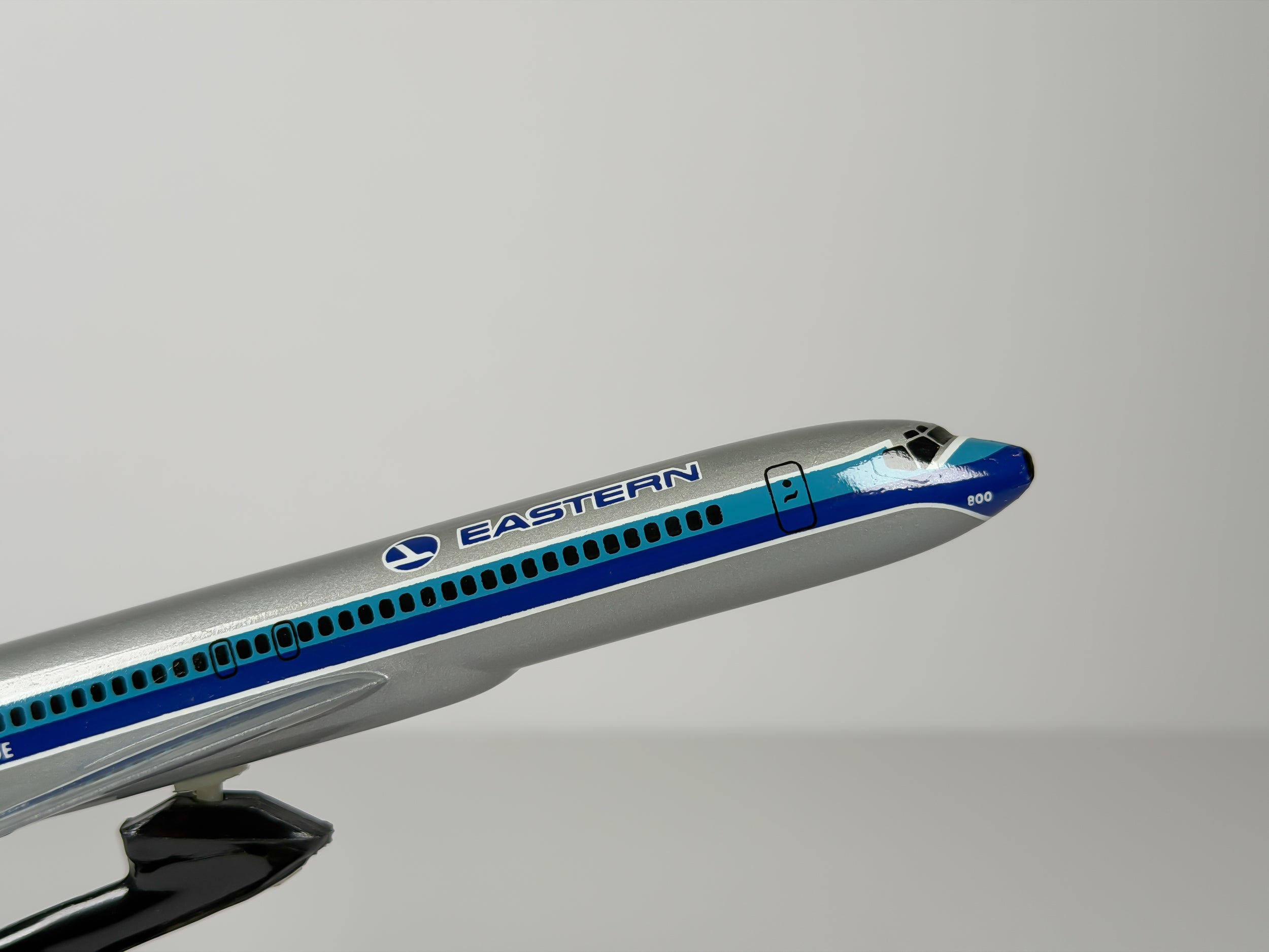 1:200 Eastern Air Lines Boeing 727-200 (N8800E) - Grey Hockey Stick | Air Jet Advance