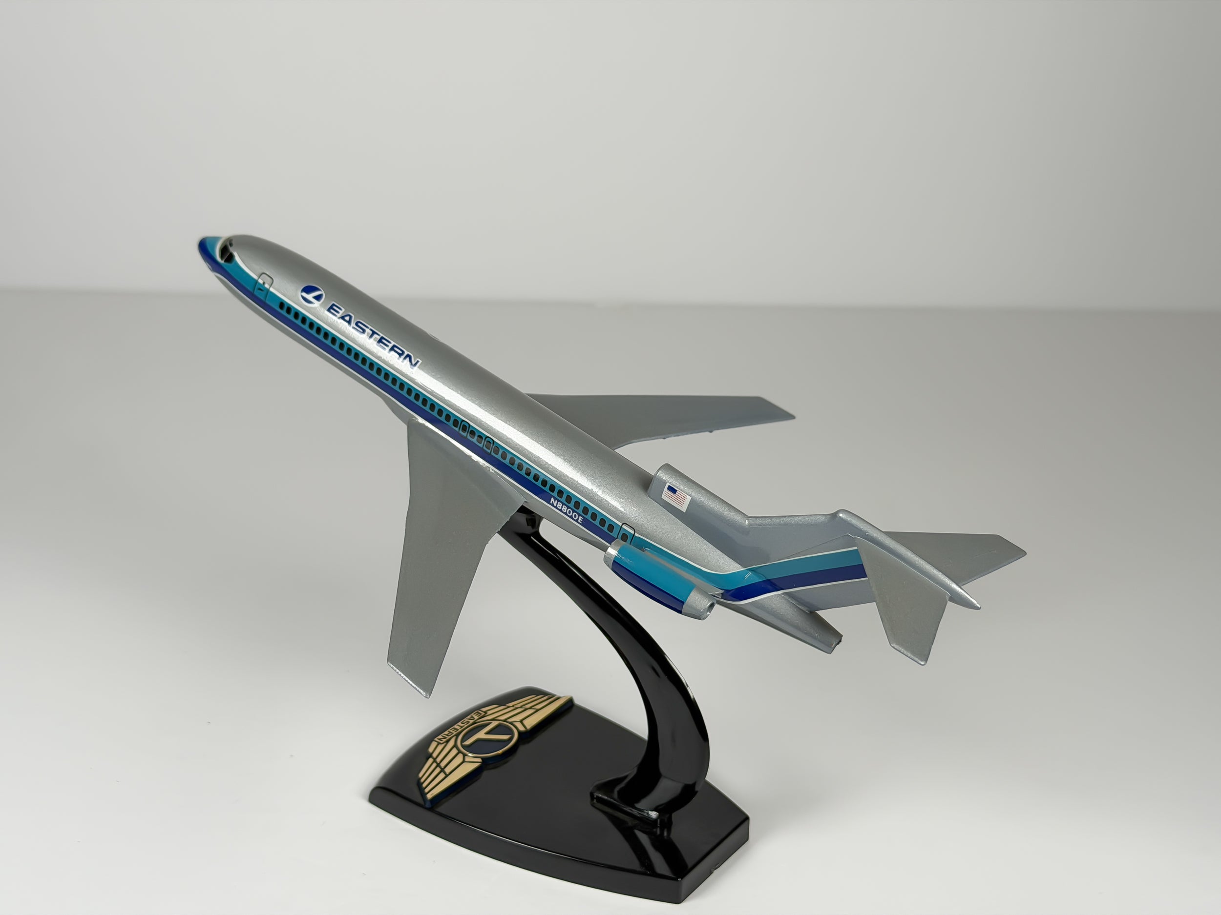 1:200 Eastern Air Lines Boeing 727-200 (N8800E) - Grey Hockey Stick | Air Jet Advance