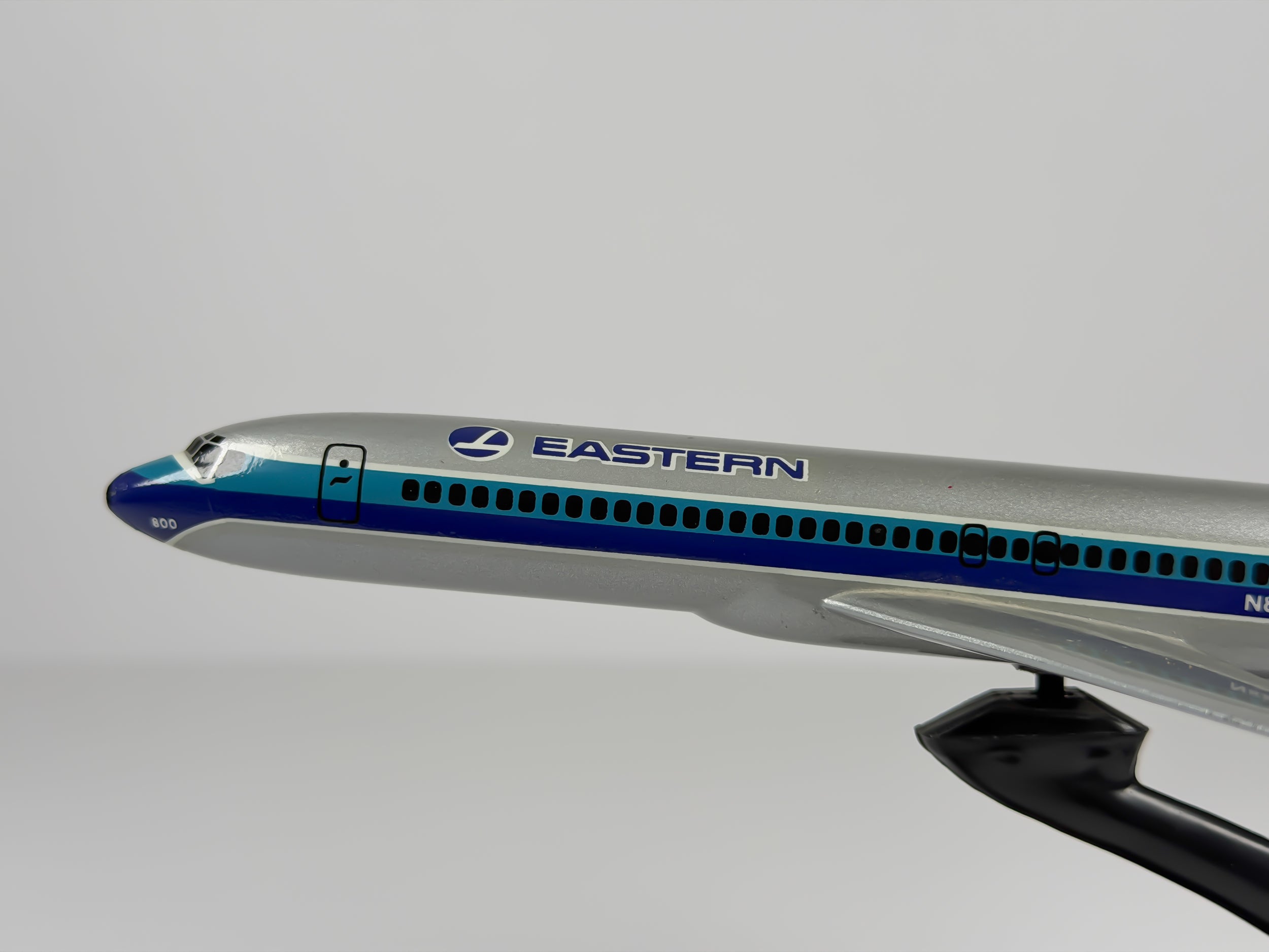 1:200 Eastern Air Lines Boeing 727-200 (N8800E) - Grey Hockey Stick | Air Jet Advance