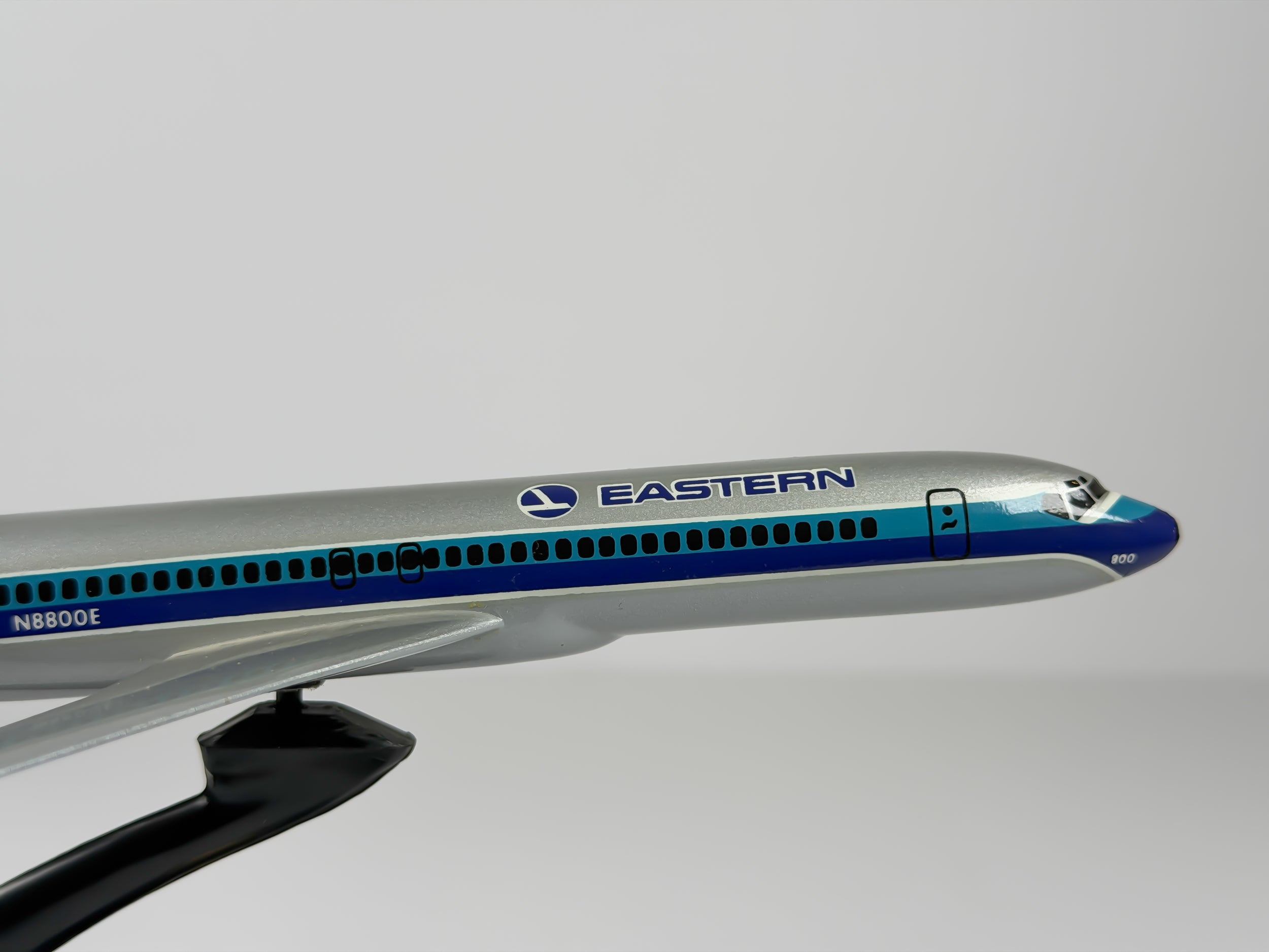 1:200 Eastern Air Lines Boeing 727-200 (N8800E) - Grey Hockey Stick | Air Jet Advance