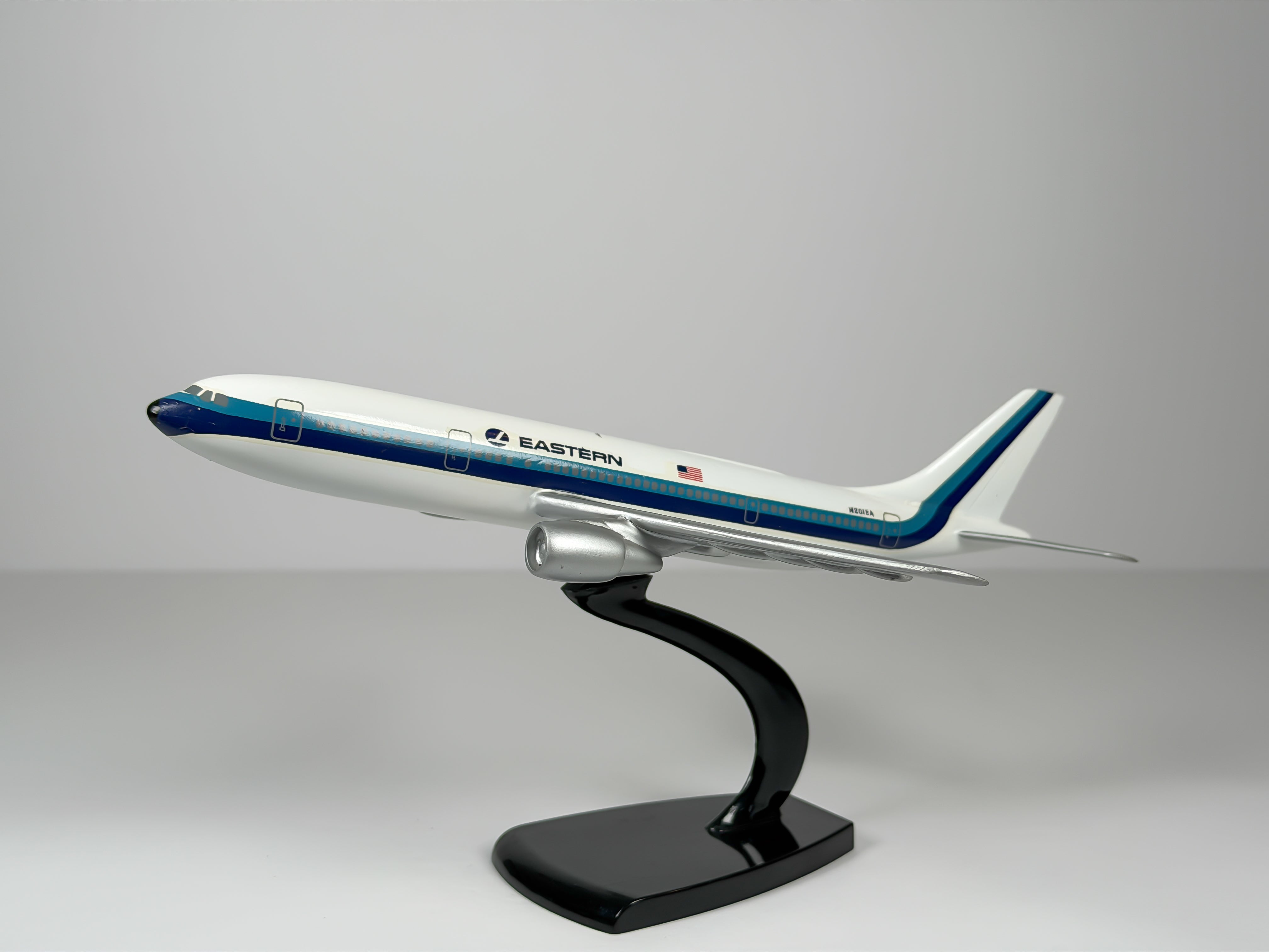 1:200 Eastern Air Lines Airbus A300 (N201EA) - White Hockey Stick | Air Jet Advance