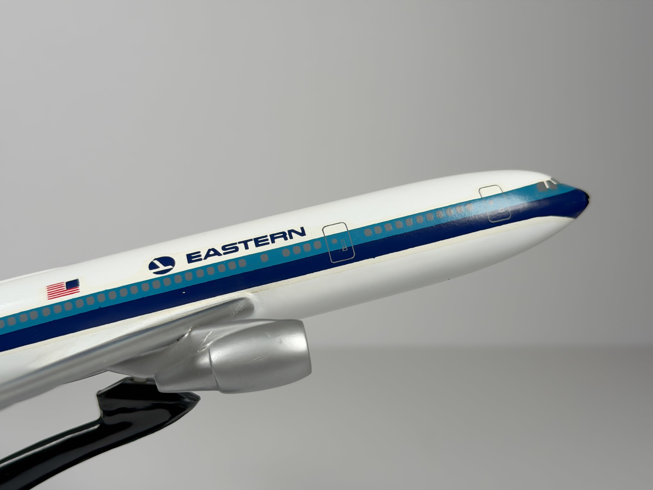 1:200 Eastern Air Lines Airbus A300 (N201EA) - White Hockey Stick | Air Jet Advance
