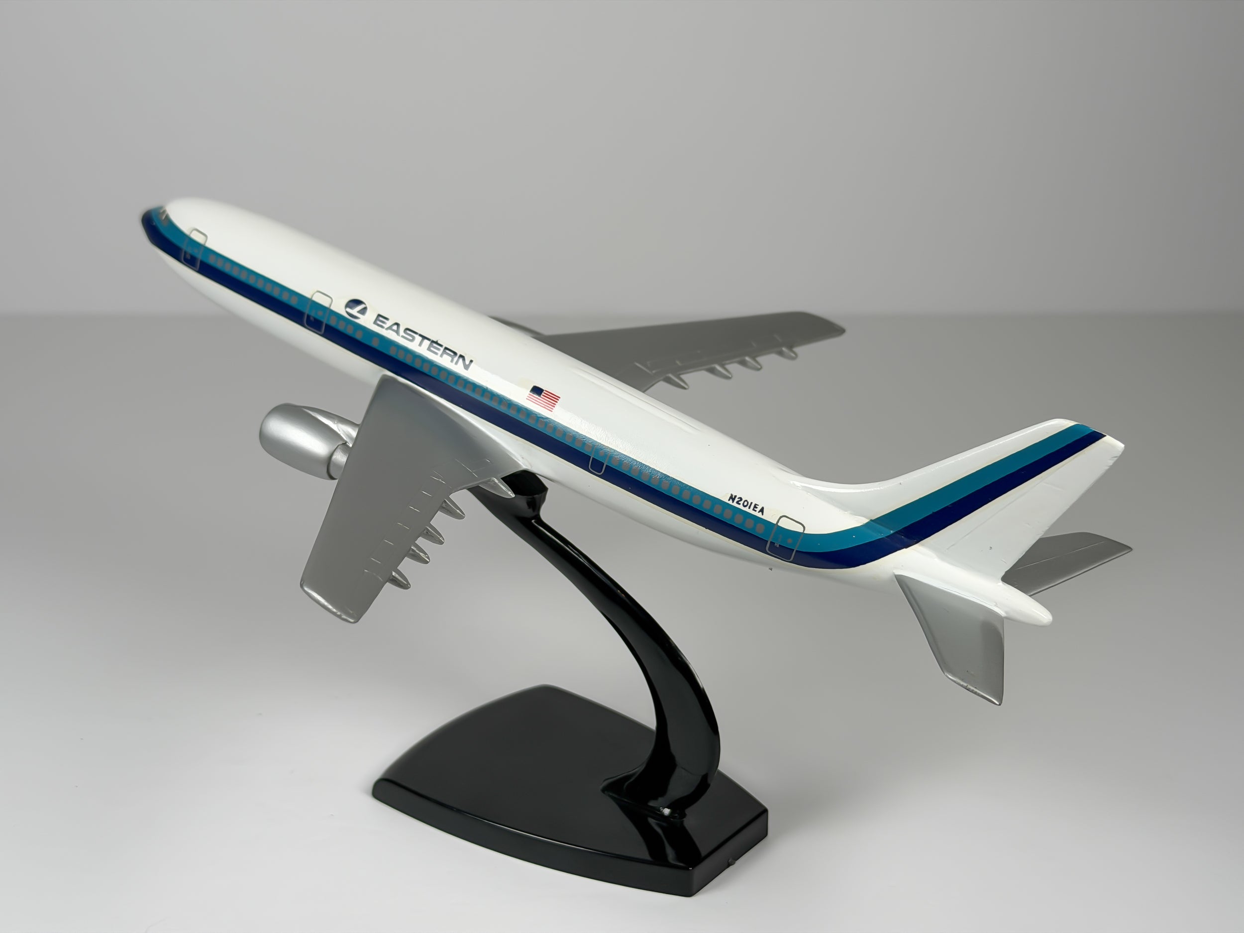 1:200 Eastern Air Lines Airbus A300 (N201EA) - White Hockey Stick | Air Jet Advance