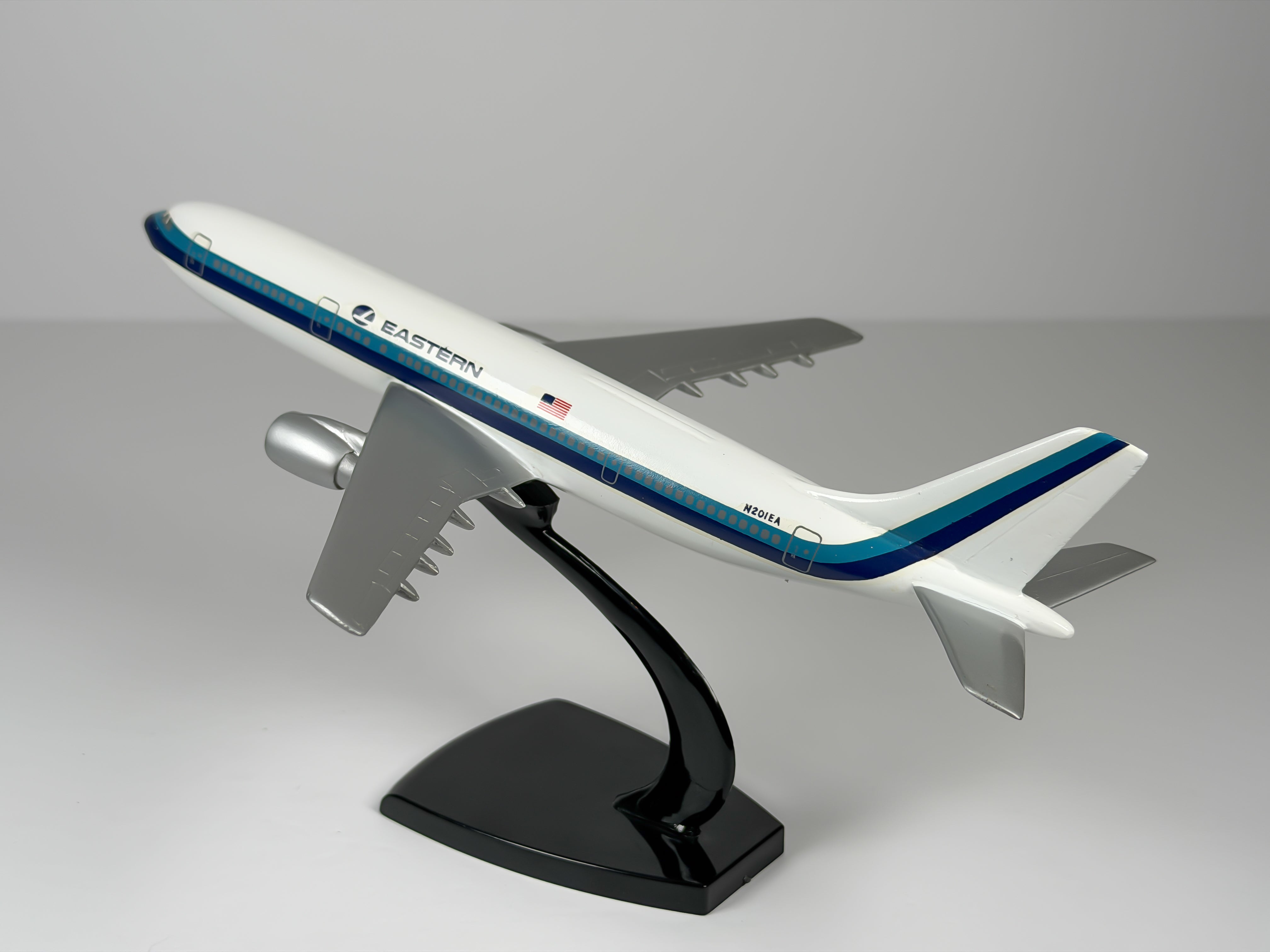 1:200 Eastern Air Lines Airbus A300 (N201EA) - White Hockey Stick | Air Jet Advance