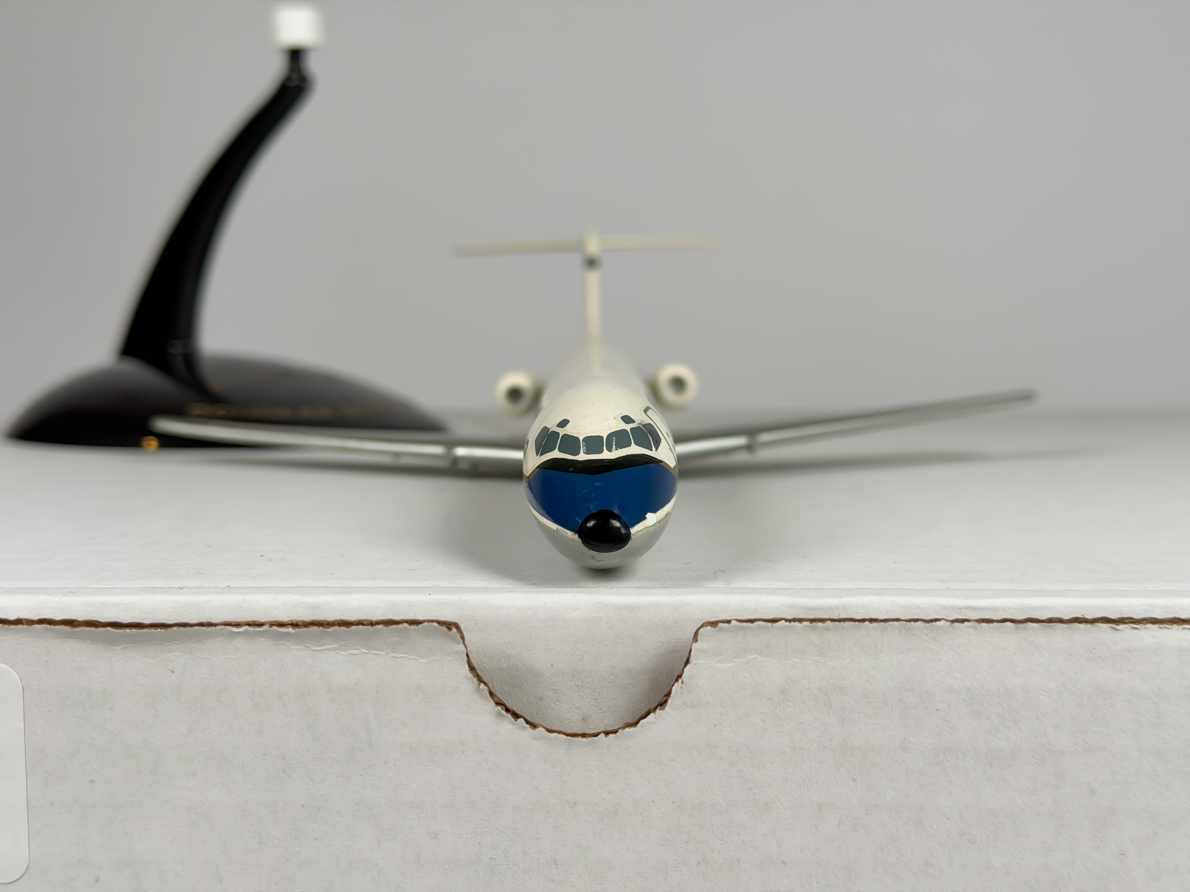 1:200 Douglas House Douglas DC-9-50 (N9000) - Blue/Gold | Air Jet Advance