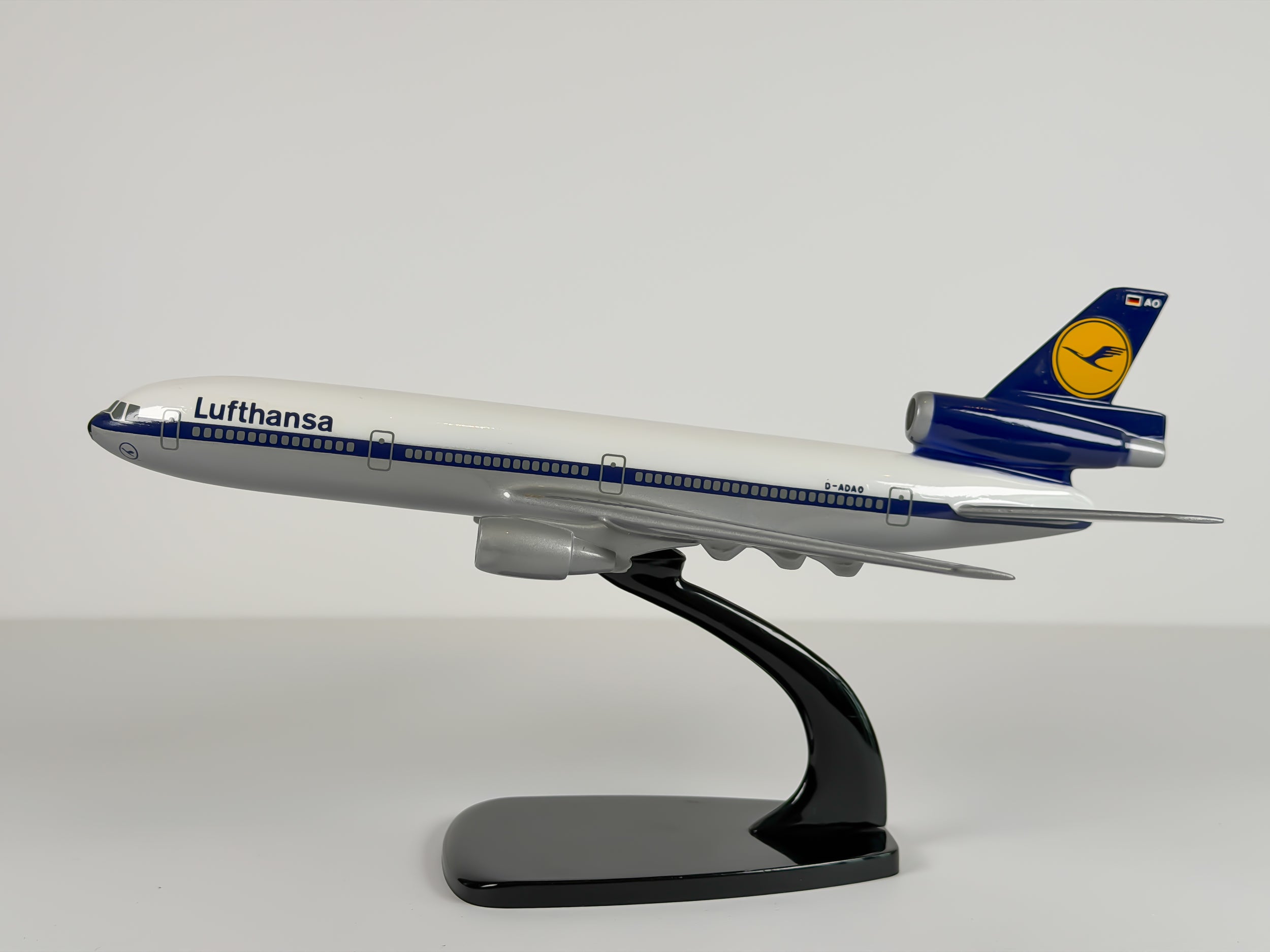 1:200 Lufthansa McDonnell Douglas DC-10-30 (D-ADAO) | Air Jet Advance