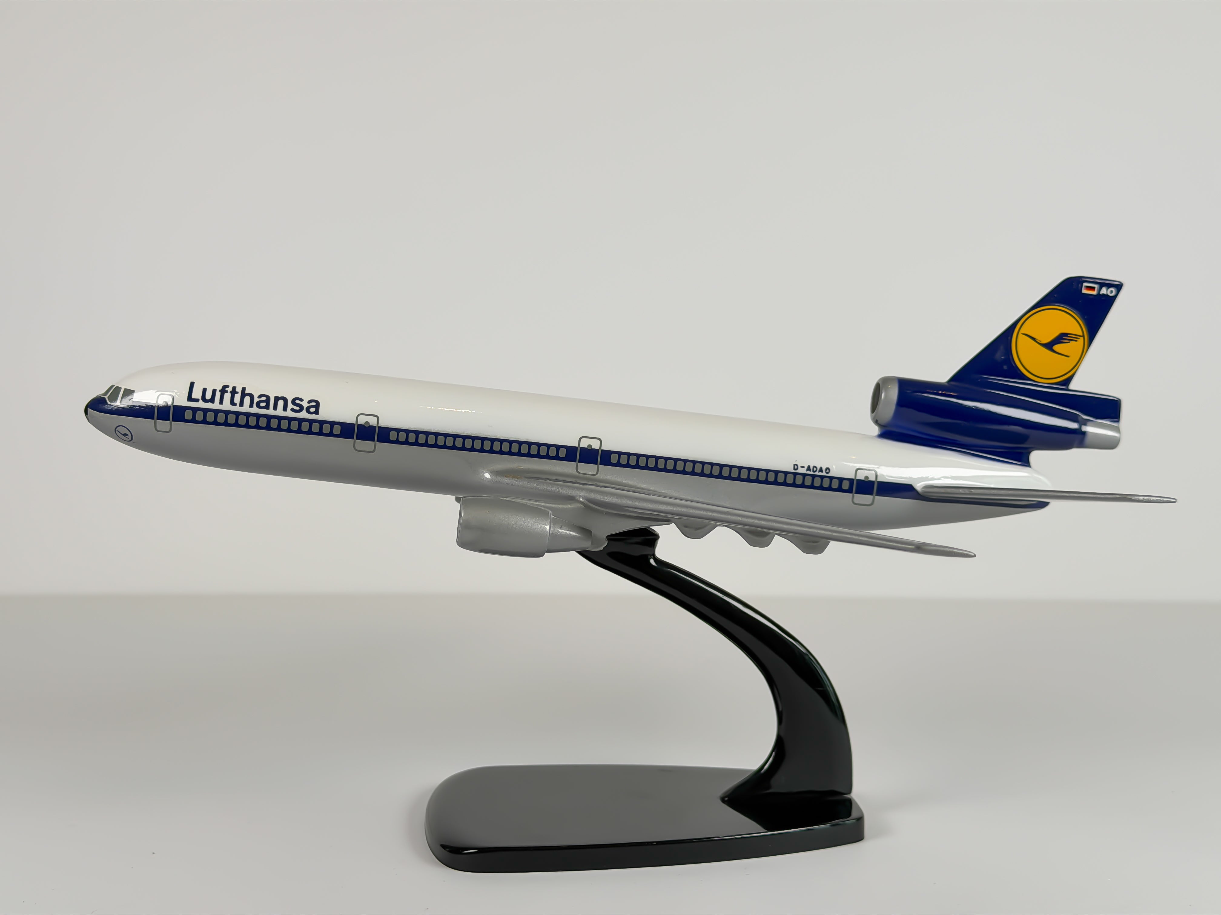 1:200 Lufthansa McDonnell Douglas DC-10-30 (D-ADAO) | Air Jet Advance