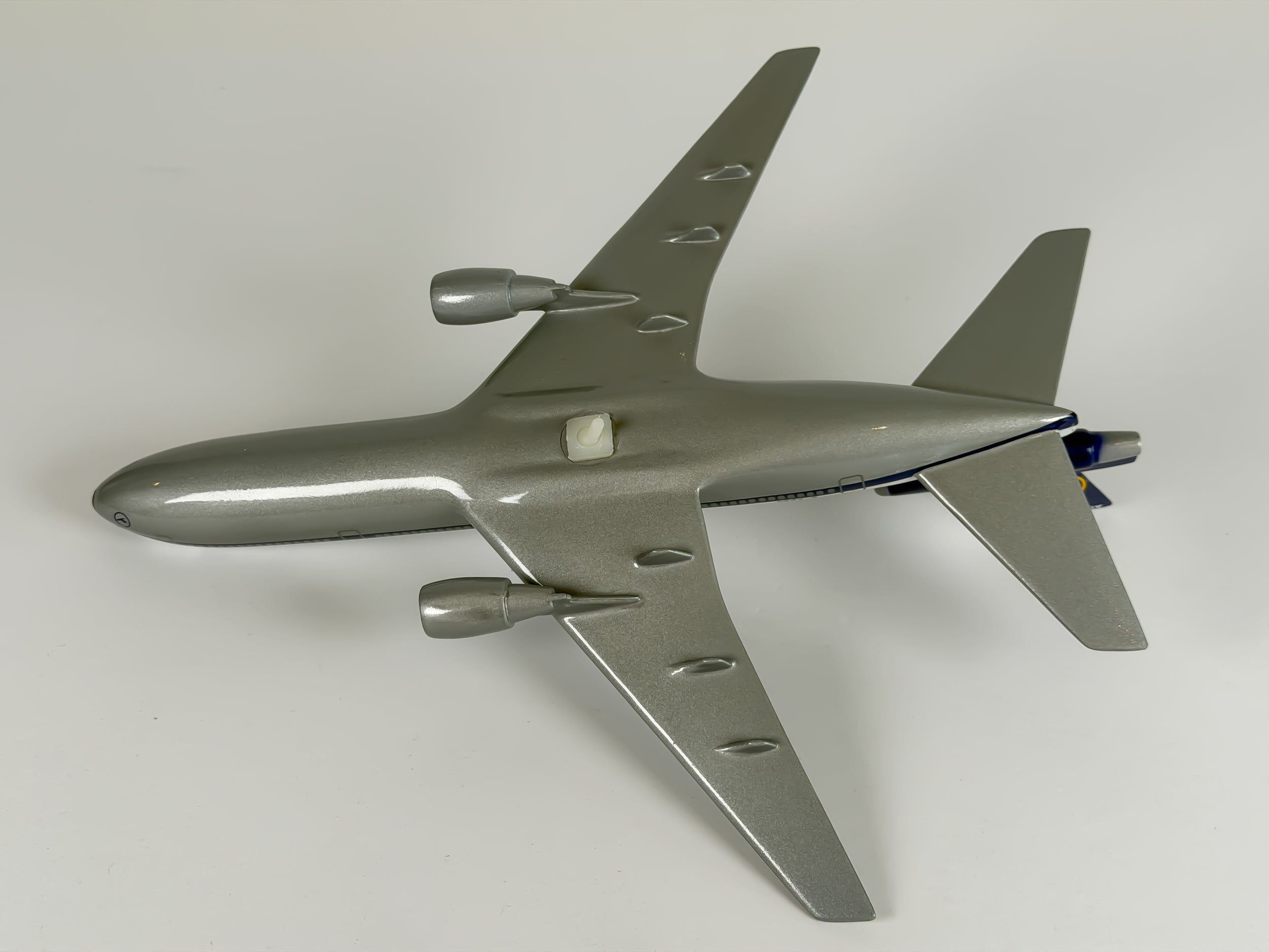 1:200 Lufthansa McDonnell Douglas DC-10-30 (D-ADAO) | Air Jet Advance