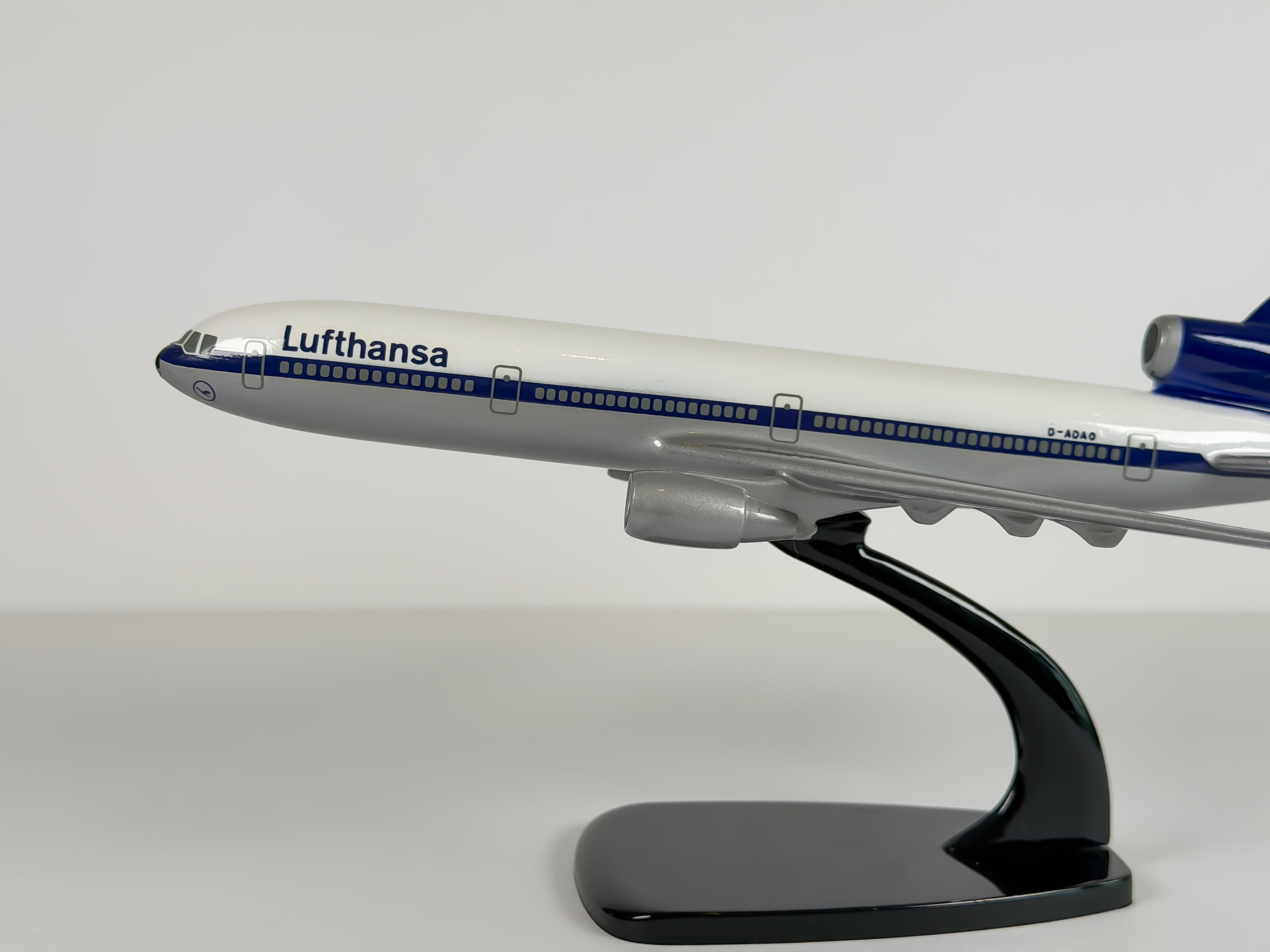 1:200 Lufthansa McDonnell Douglas DC-10-30 (D-ADAO) | Air Jet Advance