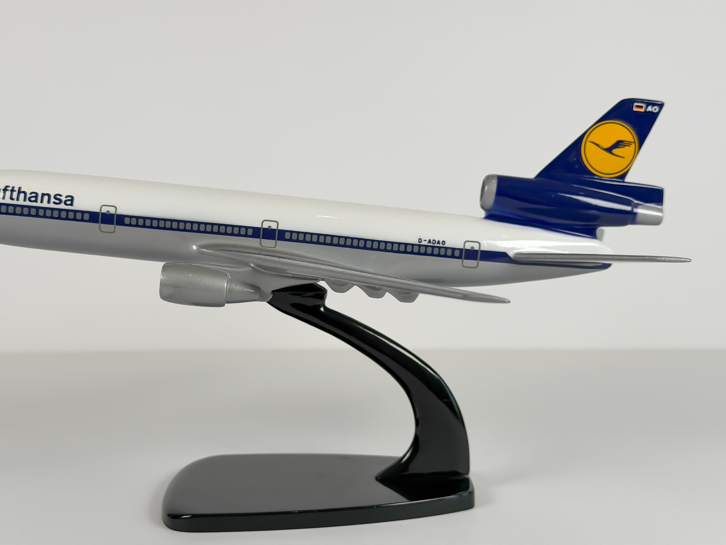 1:200 Lufthansa McDonnell Douglas DC-10-30 (D-ADAO) | Air Jet Advance