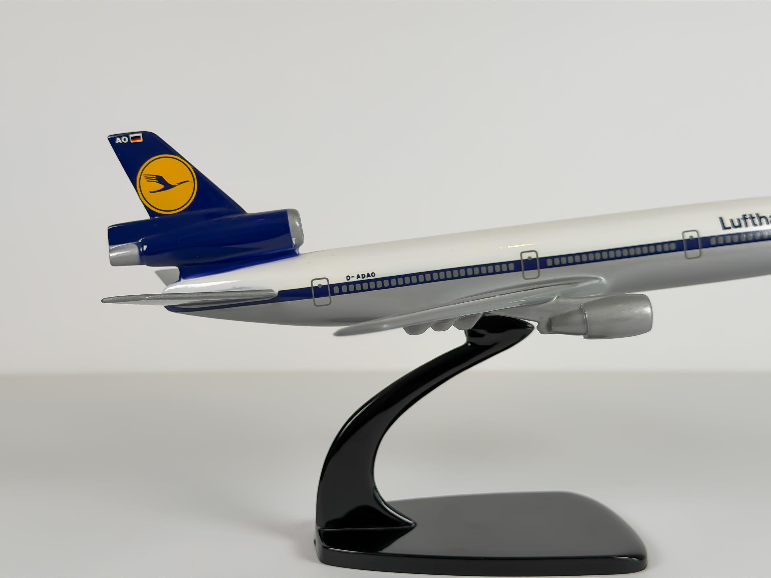 1:200 Lufthansa McDonnell Douglas DC-10-30 (D-ADAO) | Air Jet Advance