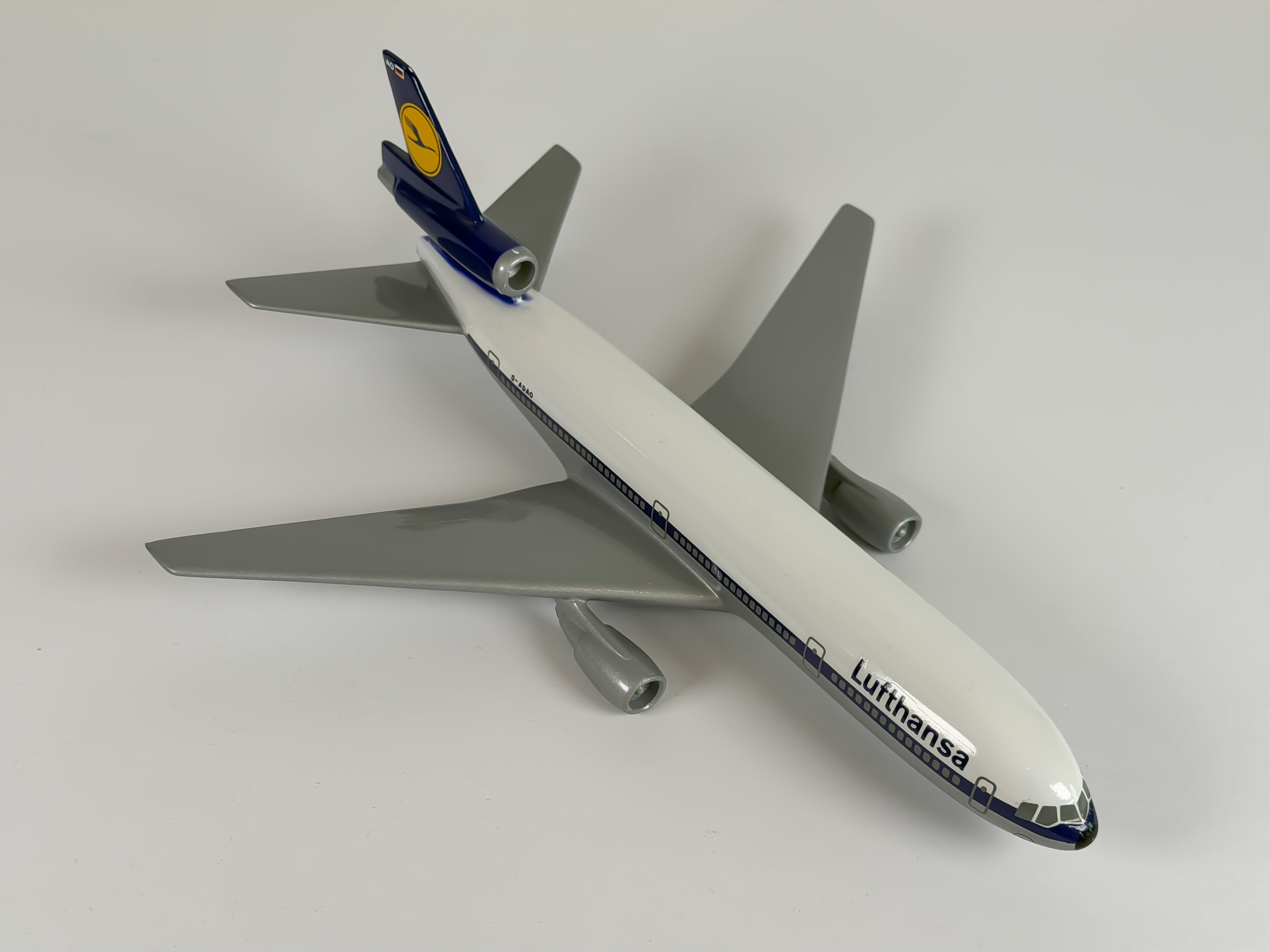 1:200 Lufthansa McDonnell Douglas DC-10-30 (D-ADAO) | Air Jet Advance