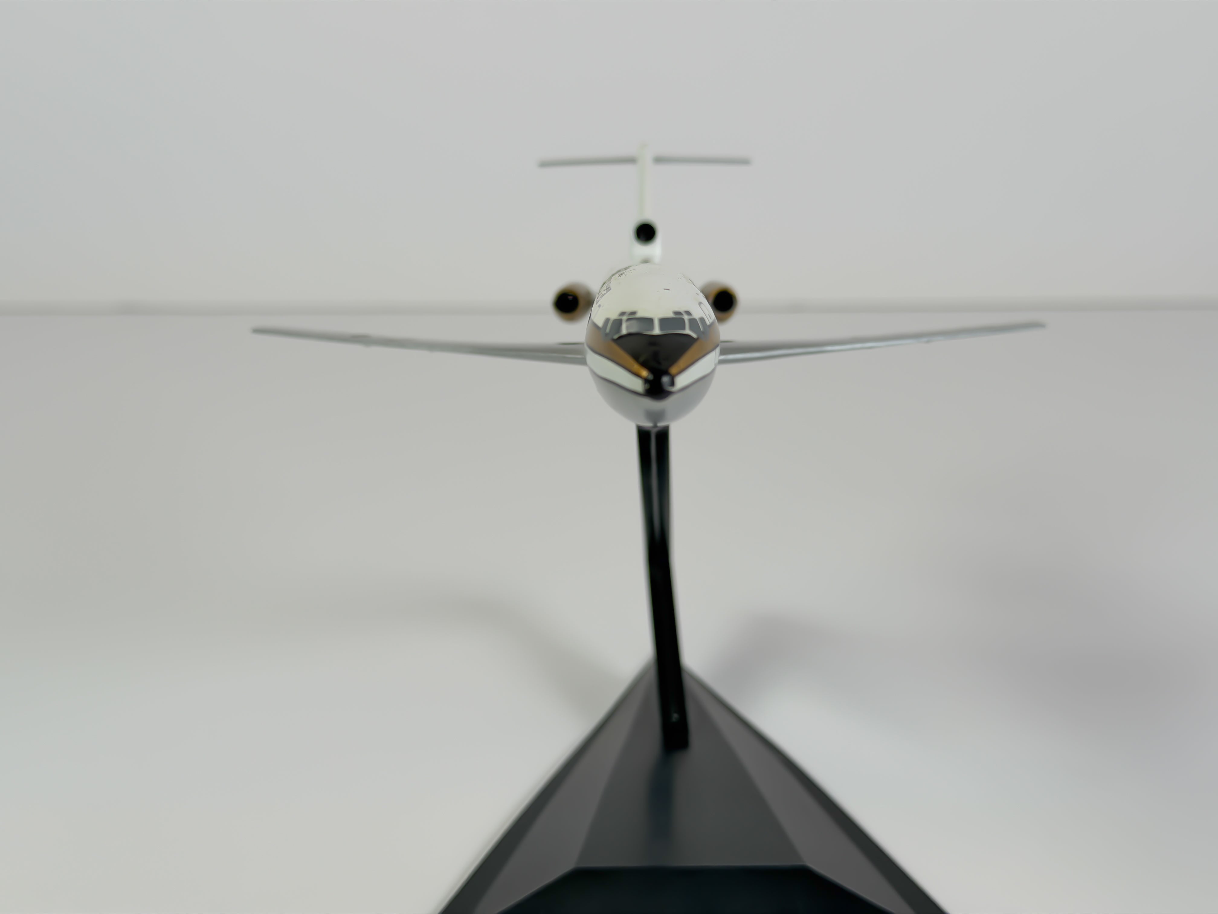 1:200 Mexicana Boeing 727-200 (XA-CMA) - Golden Aztec | Air Jet Advance