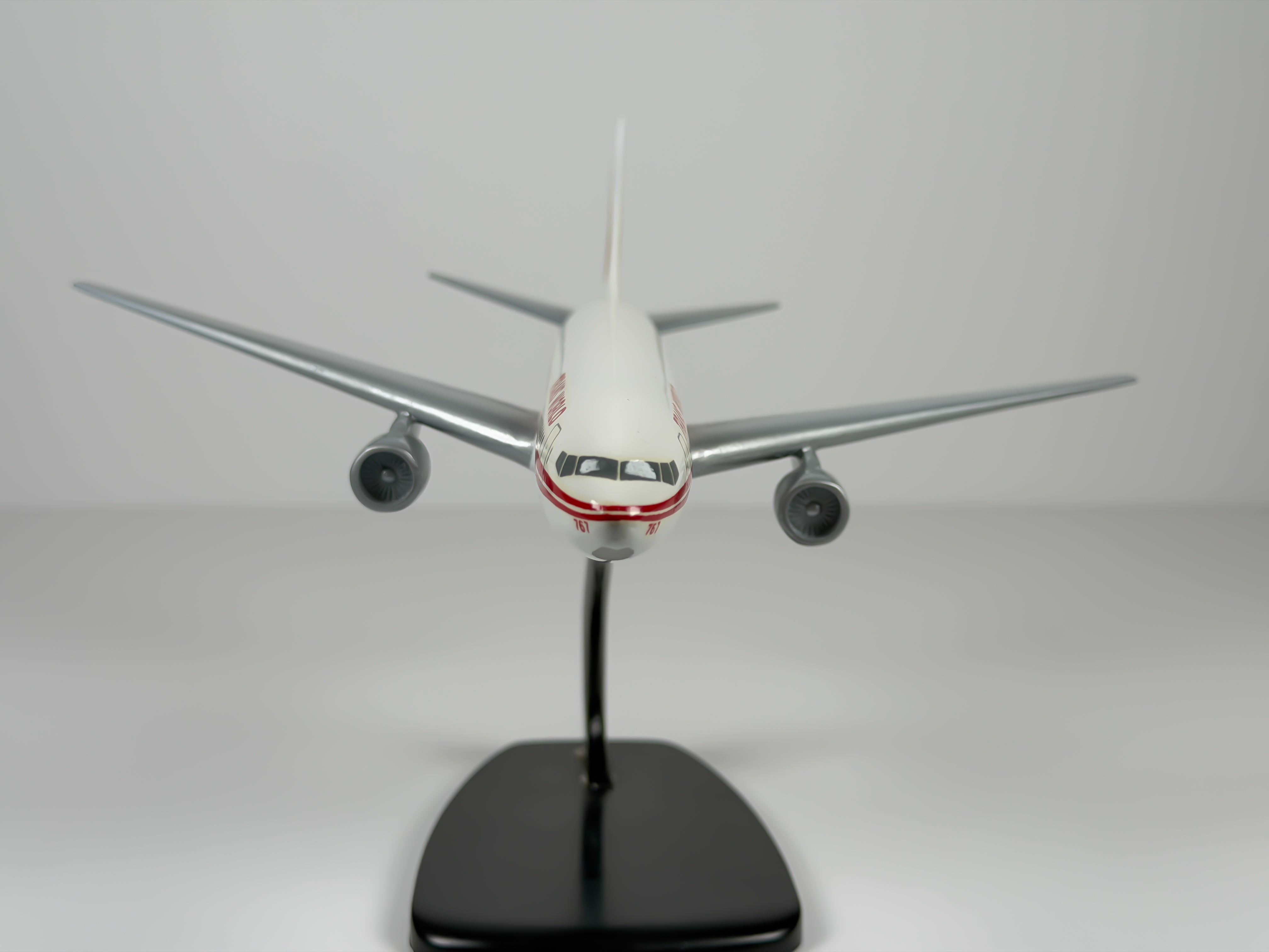 1:200 Trans World Airlines (TWA) Boeing 767-200 (N601TW) - Dual Stripes | Air Jet Advance