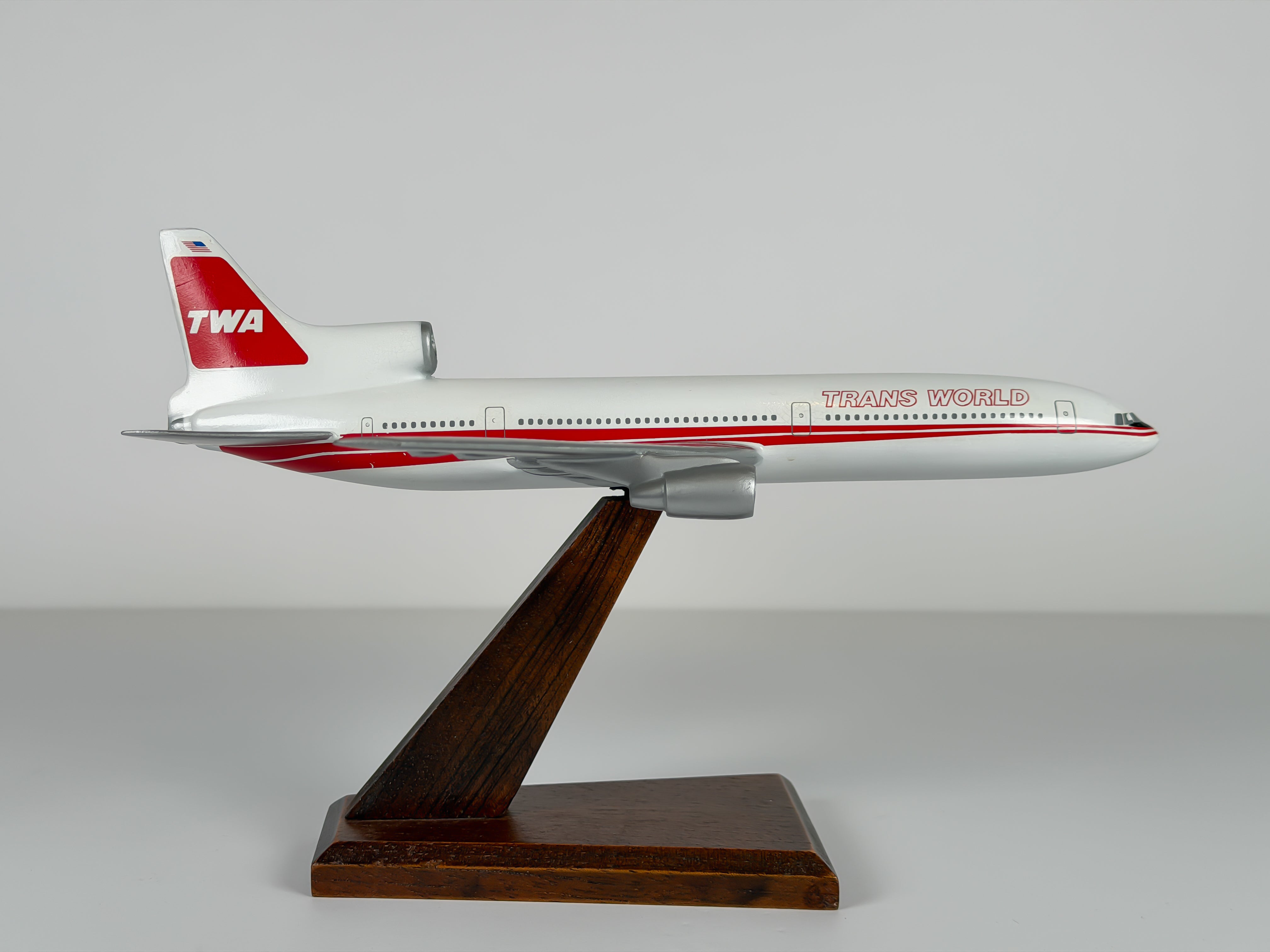 1:200 Trans World Airlines (TWA) Lockheed L-1011 - Dual Stripes - Hollow Titles | Air Jet Advance