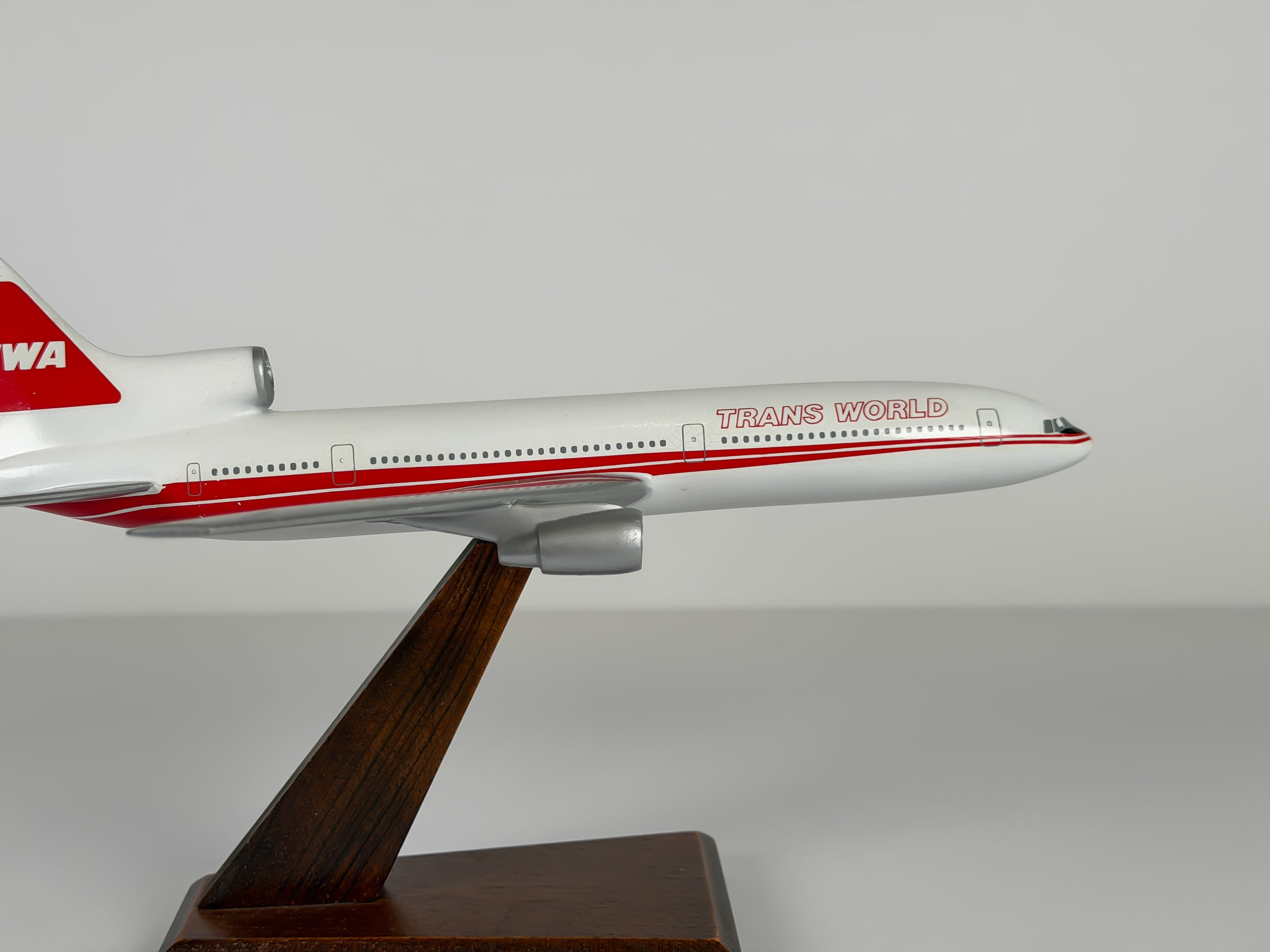 1:200 Trans World Airlines (TWA) Lockheed L-1011 - Dual Stripes - Hollow Titles | Air Jet Advance