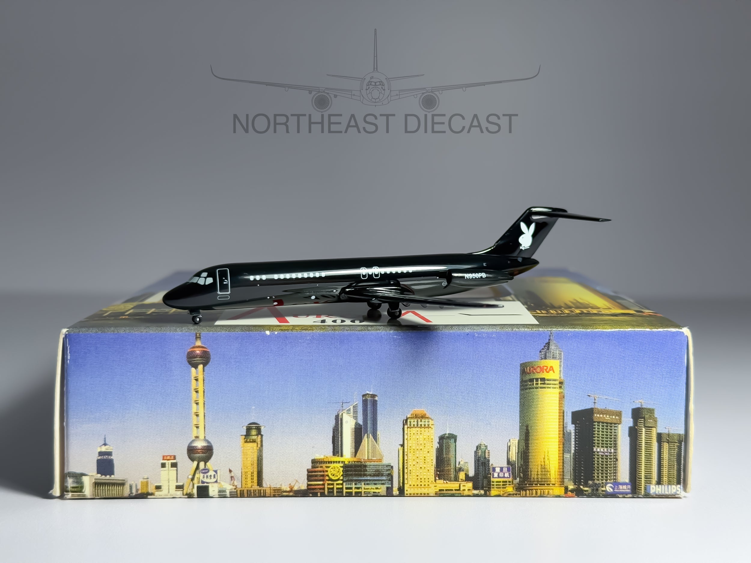 Playboy Douglas DC-9-30 1:400 Aeroclassics N950PB (AM014)
